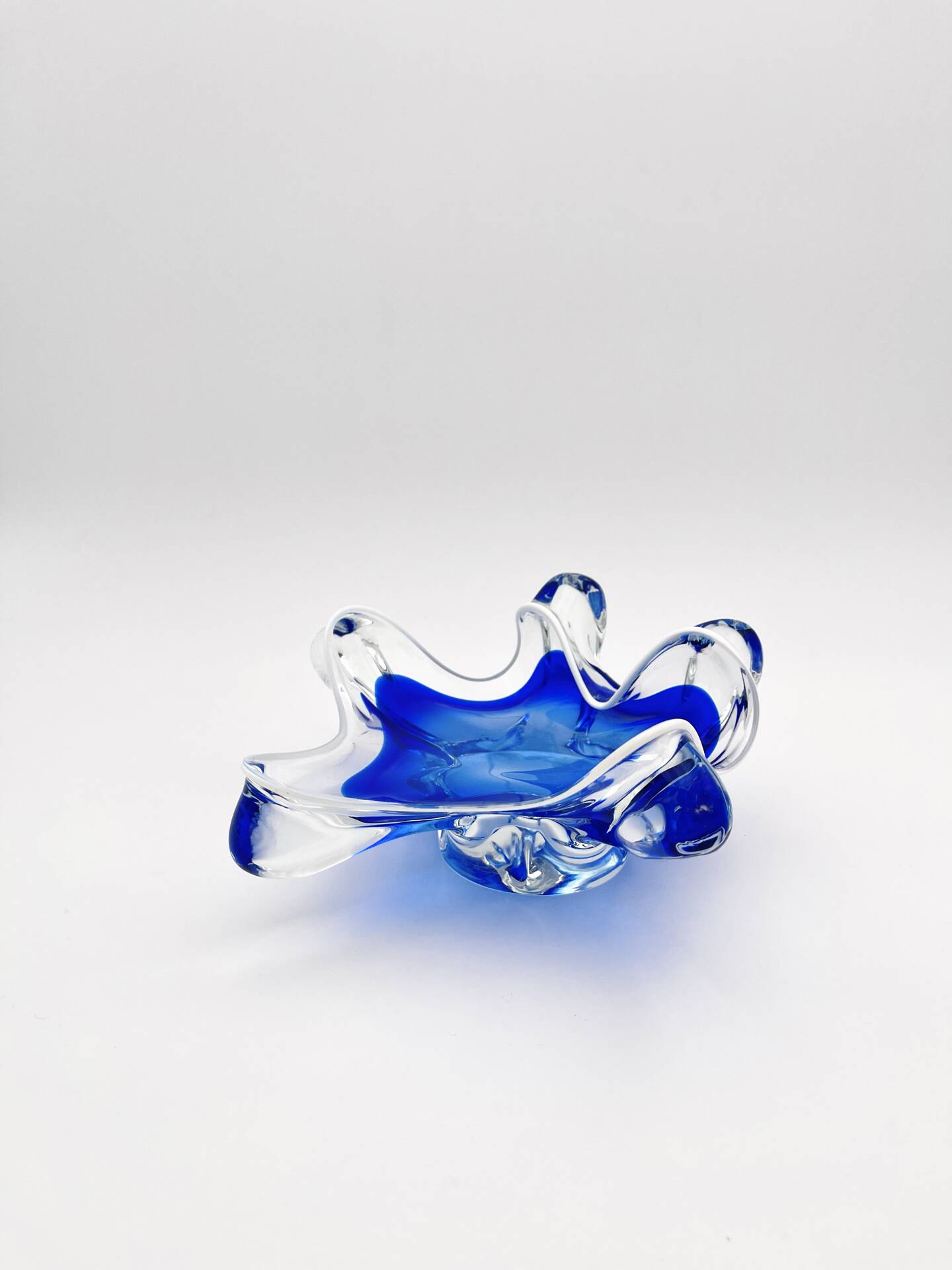 Cup Josef Hospodka Chribska Cristal Bleu Cobalt White Trim 24cm