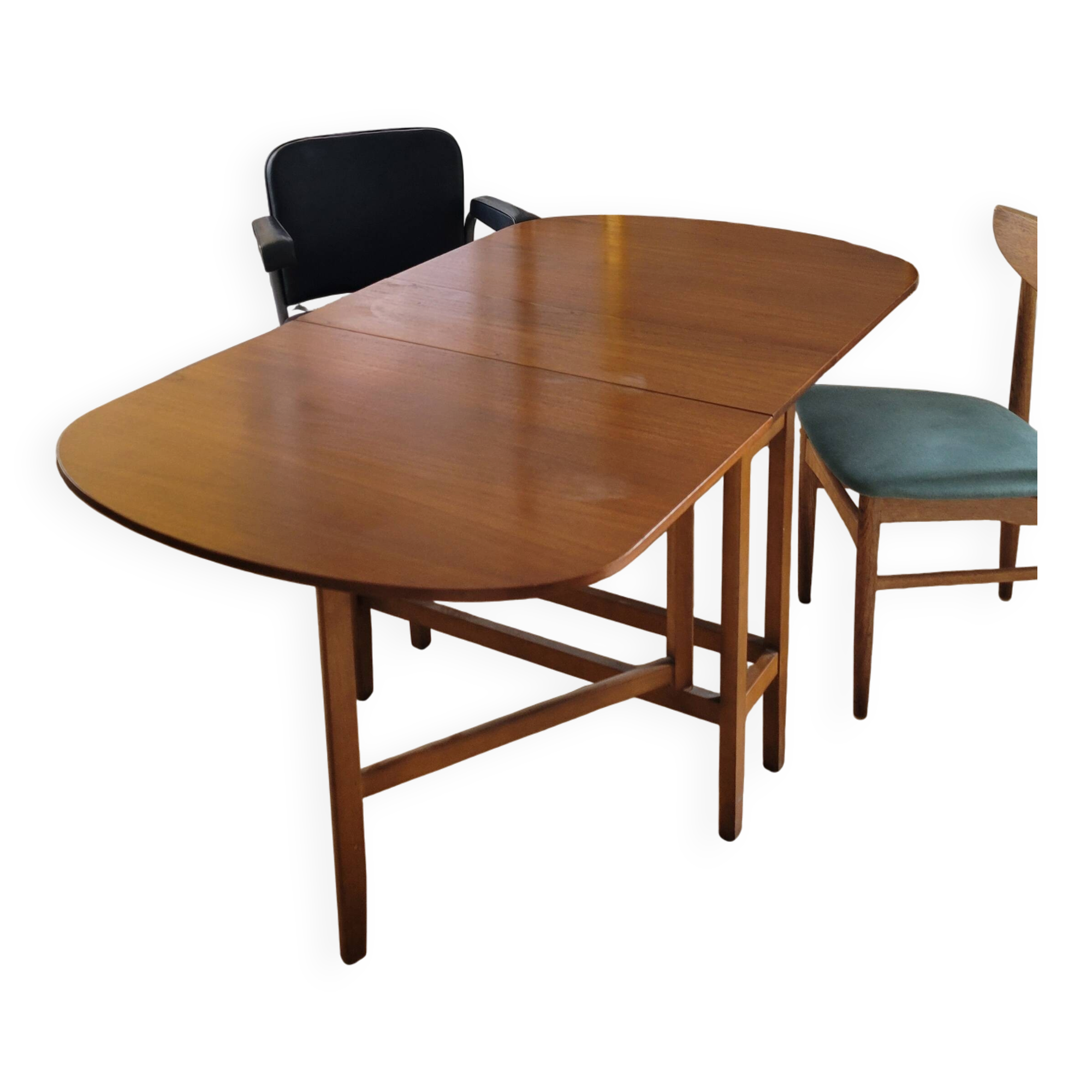 Scandinavian folding table