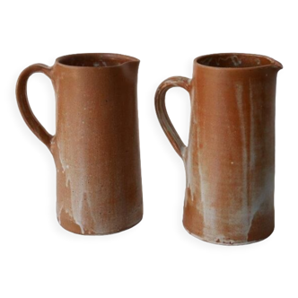 Set of 2 stoneware pitchers