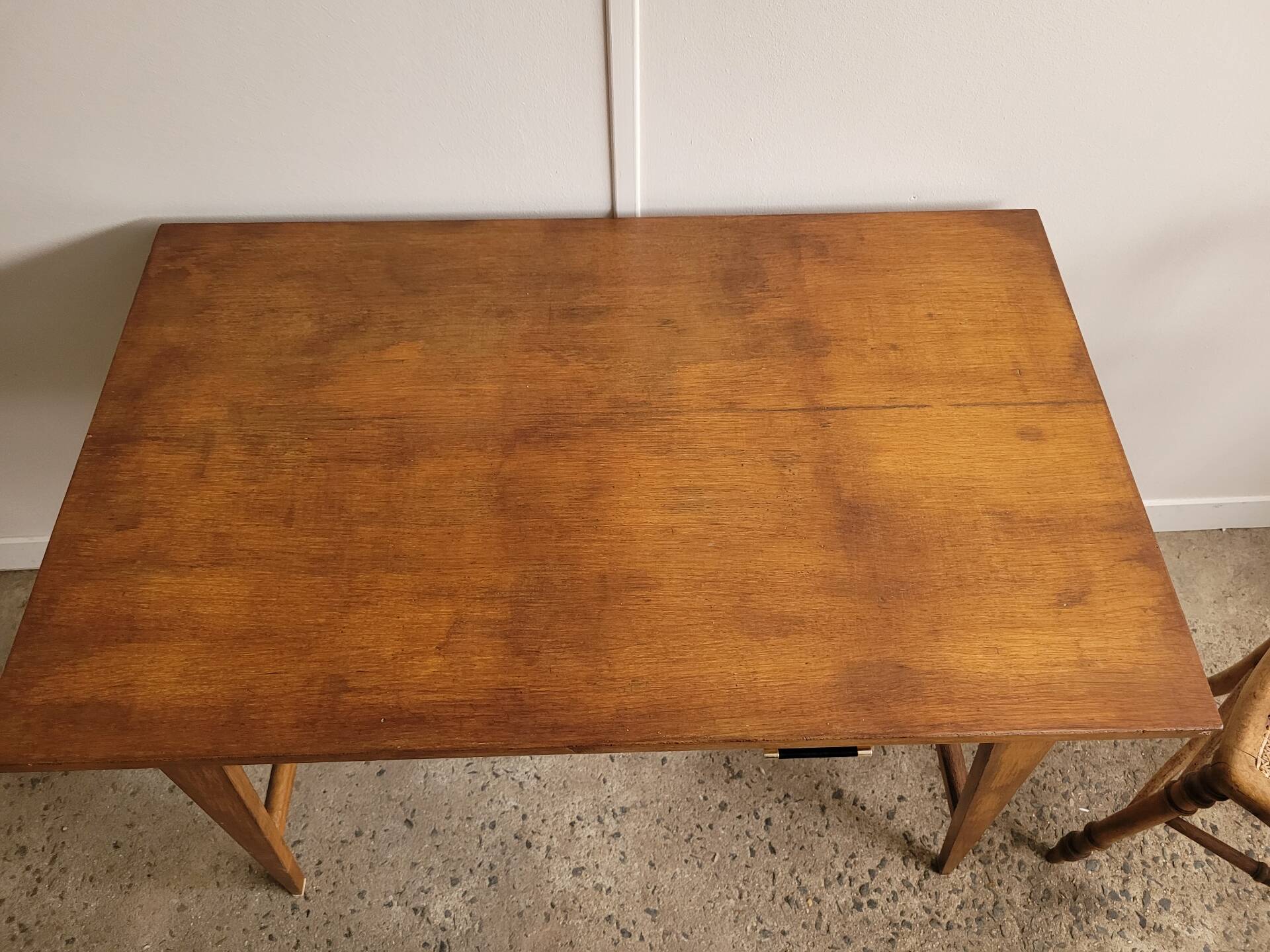Bureau vintage pieds compas