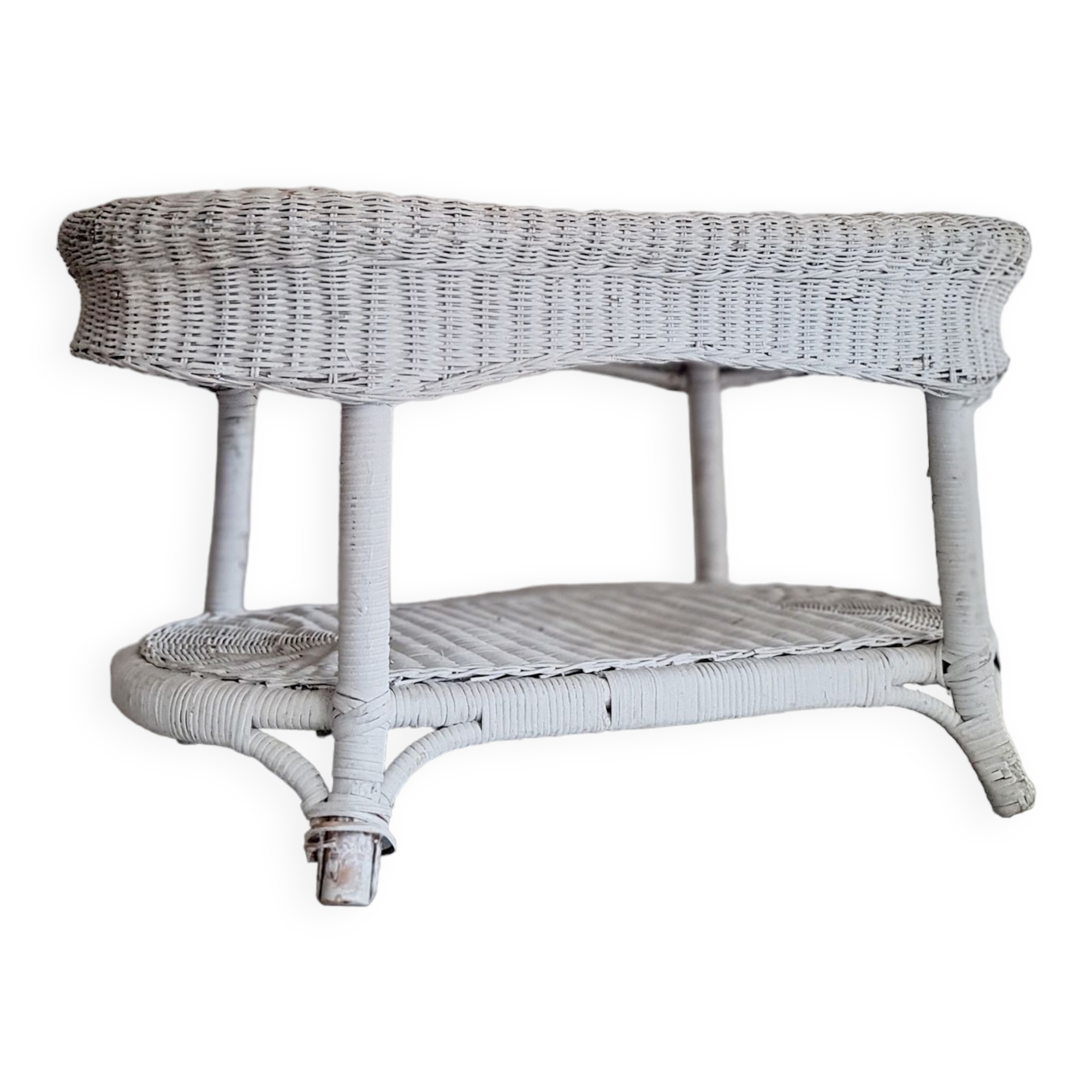White low rattan table