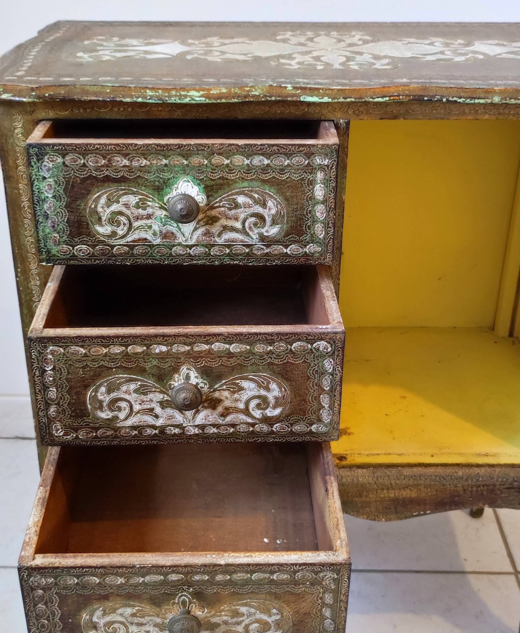 Buffet commode de style Florentin