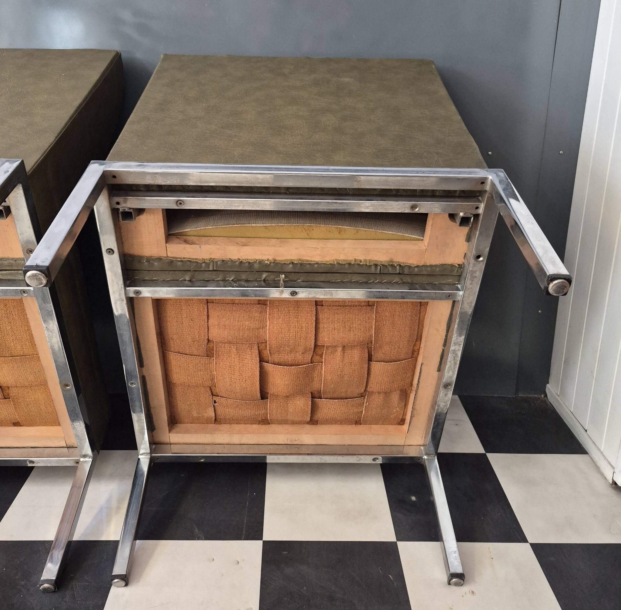 Ensemble suite de 3 chauffeuses fauteuils Vintage