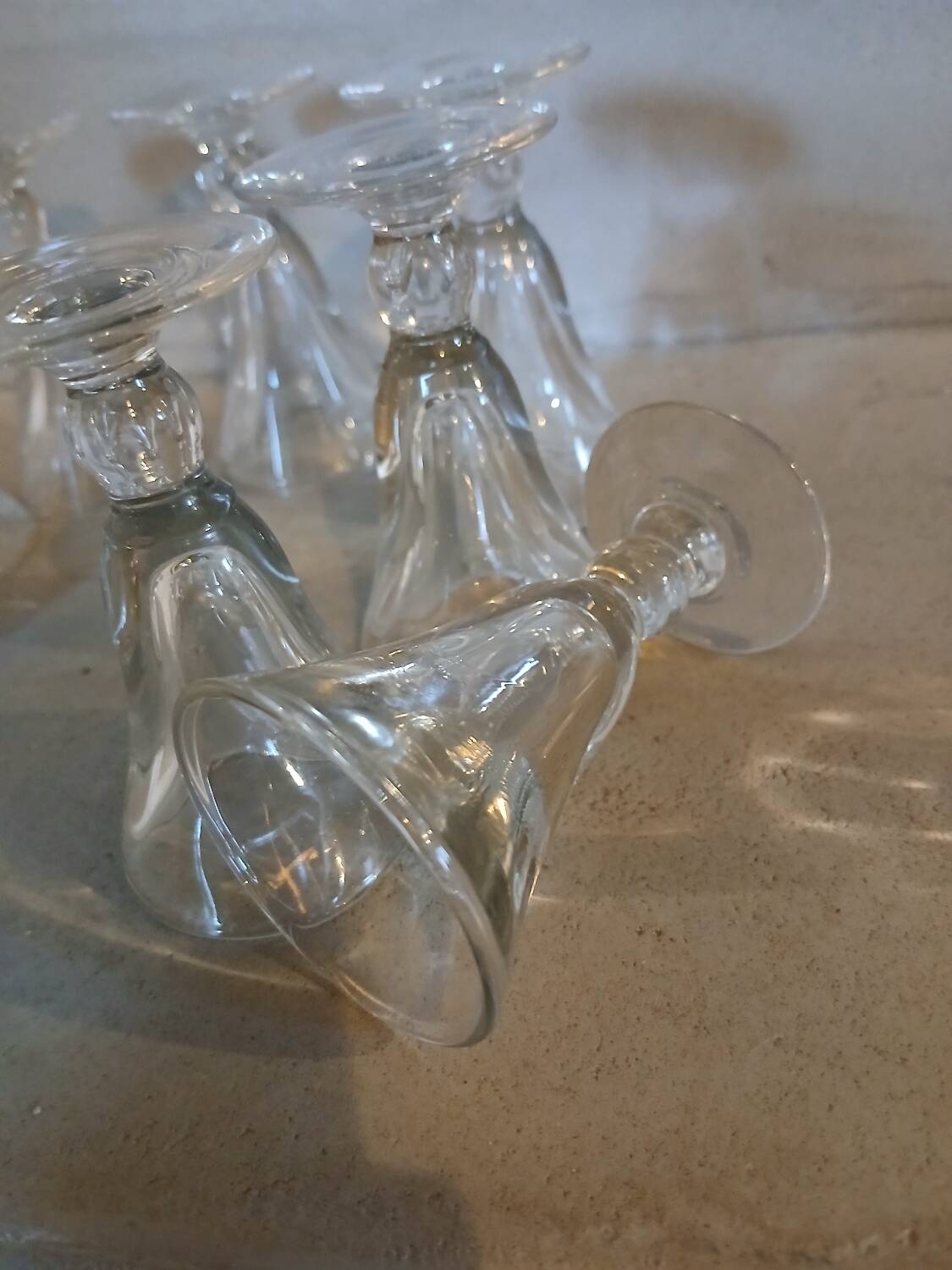 8 small old bistro glasses