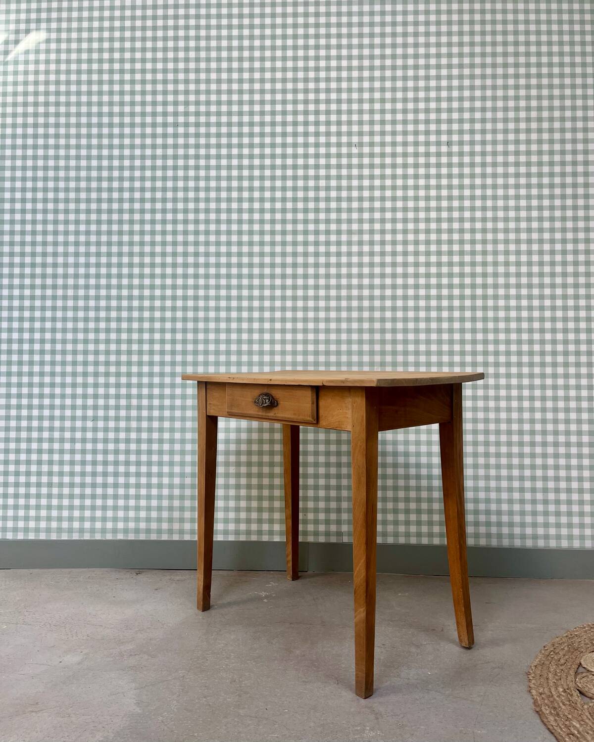 Desk / Side table (refurbished)