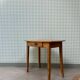 Bureau, table d’appoint en hêtre, restauré