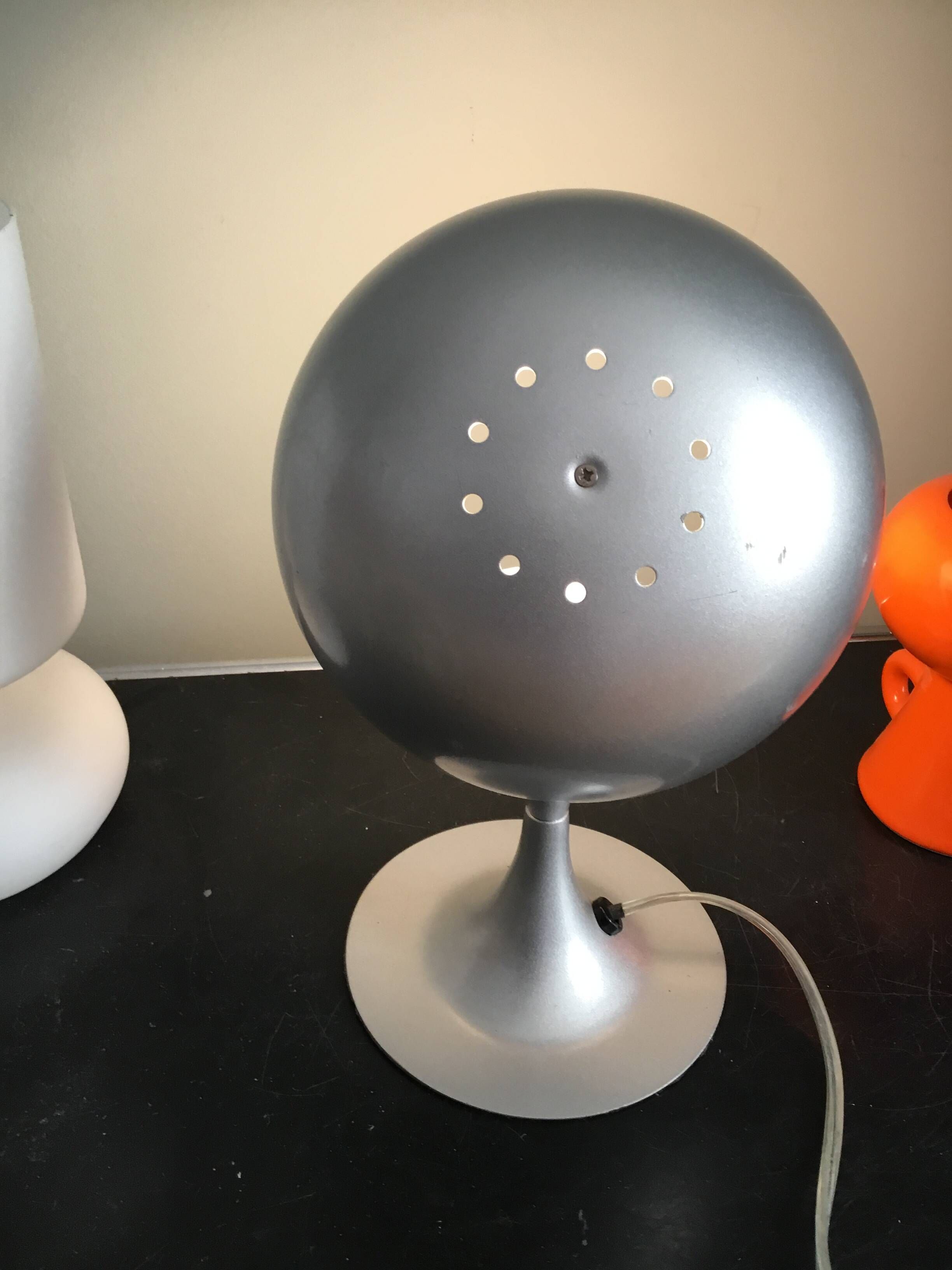 Grey metal mushroom lamp Mathias