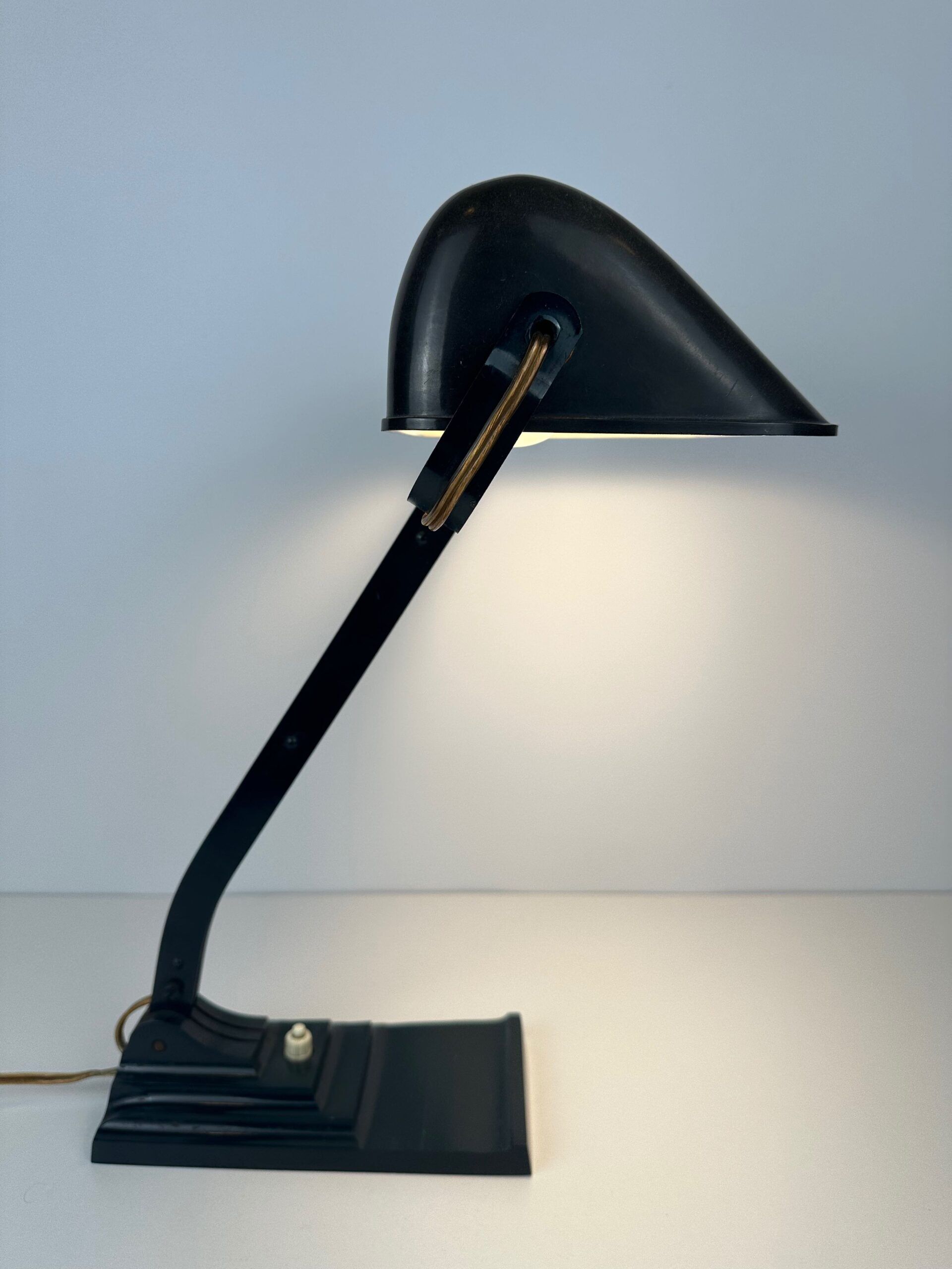 Original Erpé notary lamp – model 52 – Bakelite and cast iron