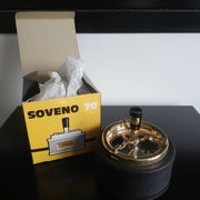 Cendrier noir et métal doré à l'or à roulette Soveno