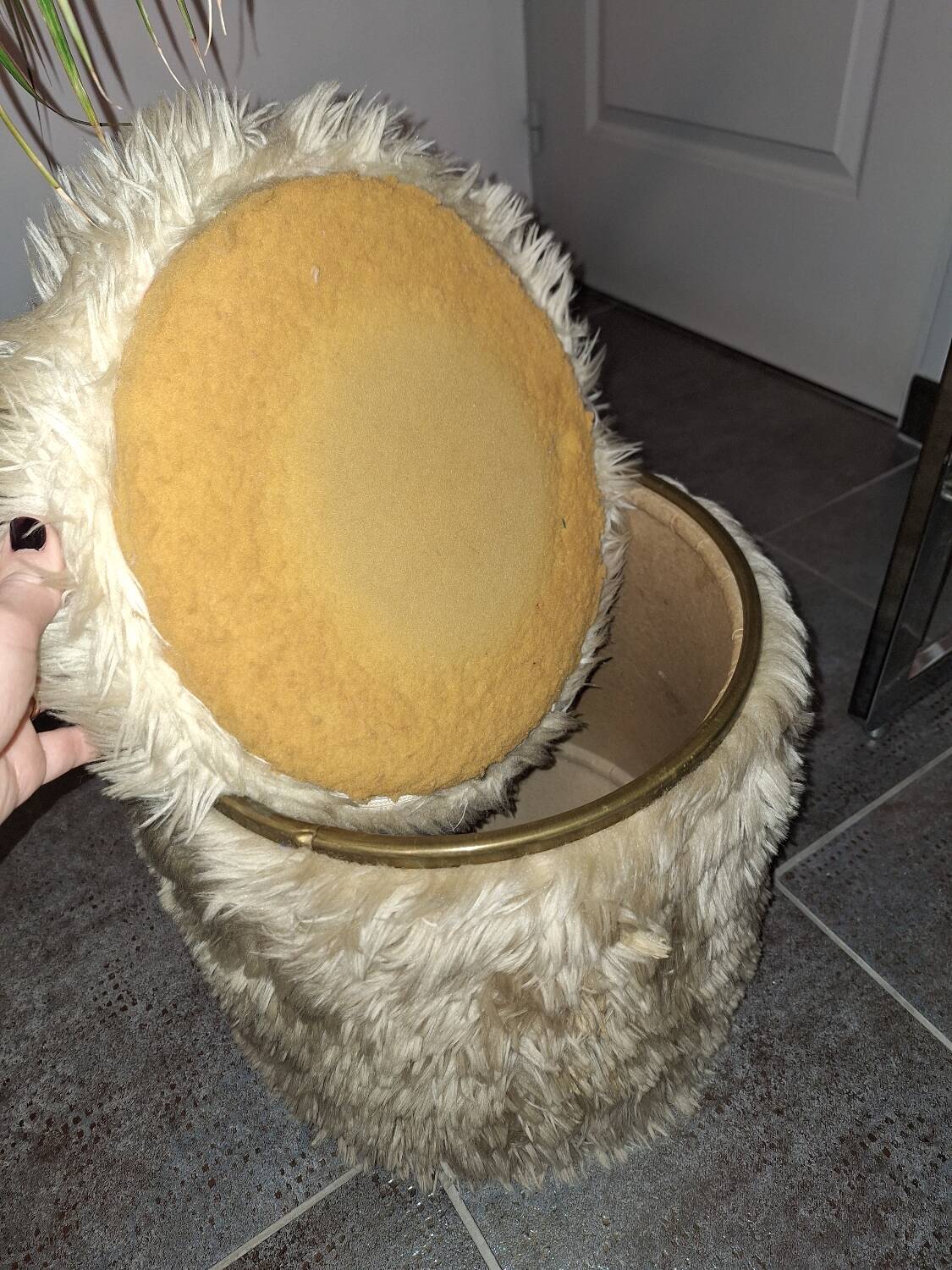 Moumoute pouf 1970