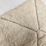 Berber carpet Beni Ouarain new ecru with engraved ecrus patterns 2,15x1.52m
