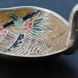 Empty swan pocket in email