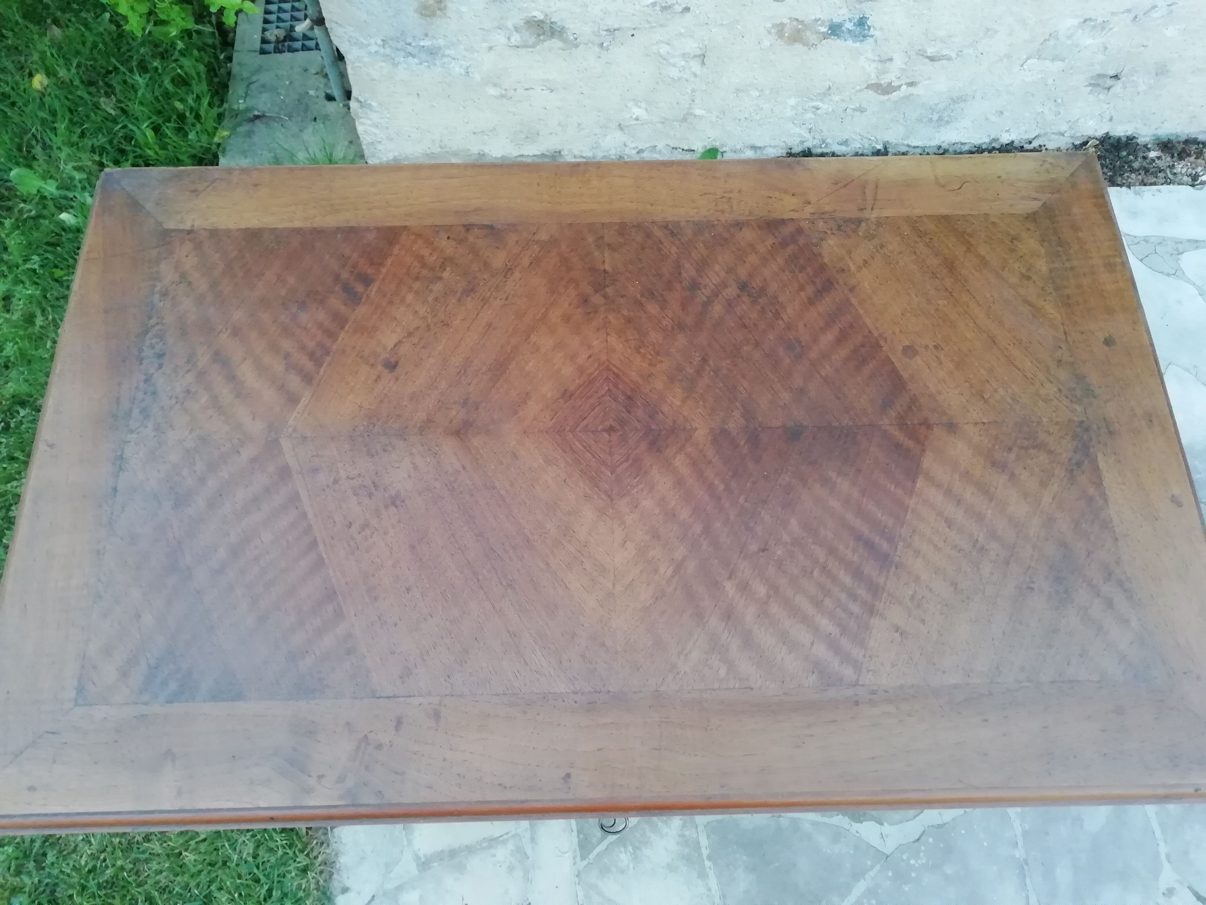 Dresser / dressing table