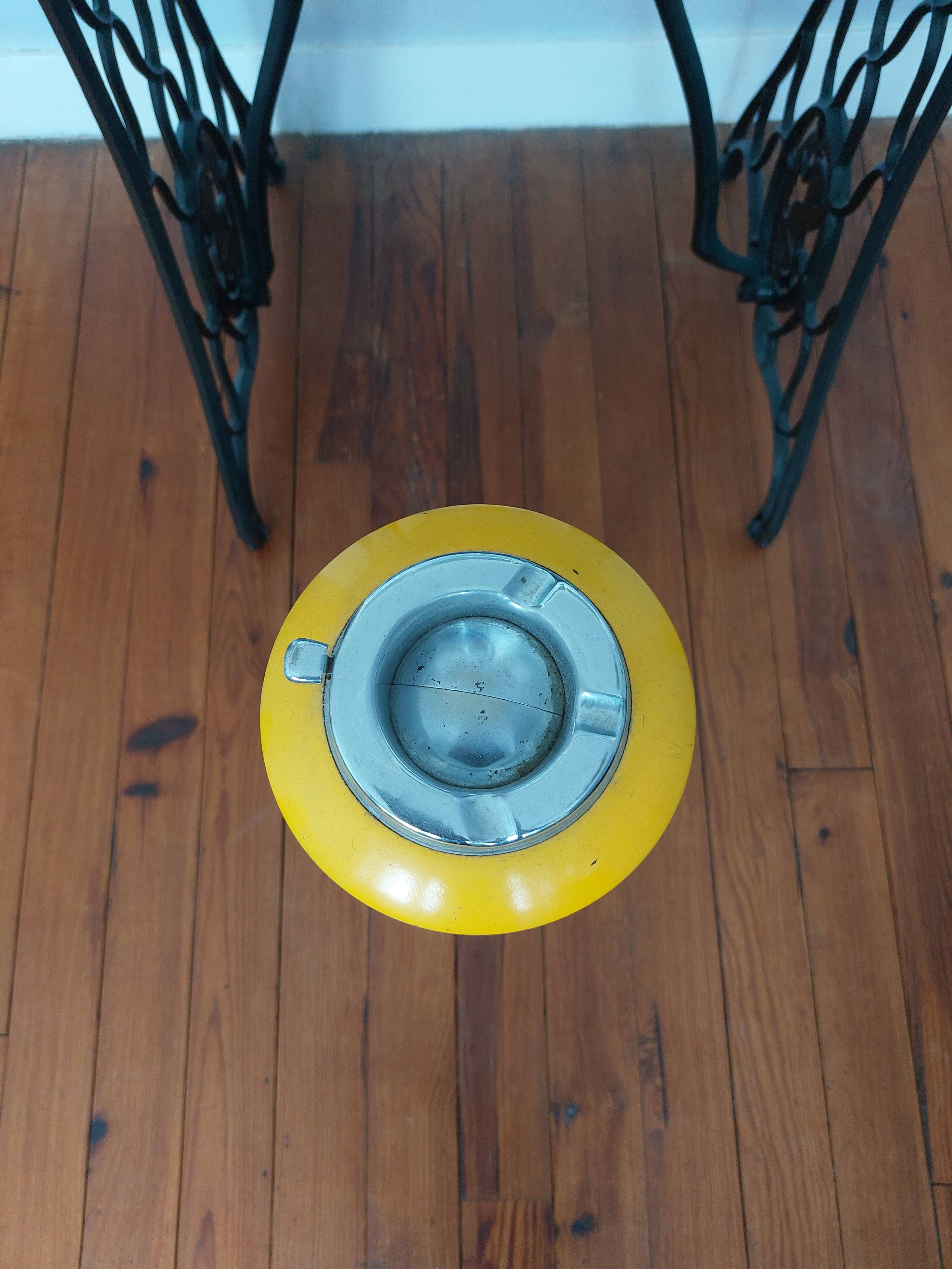 1970s ashtray