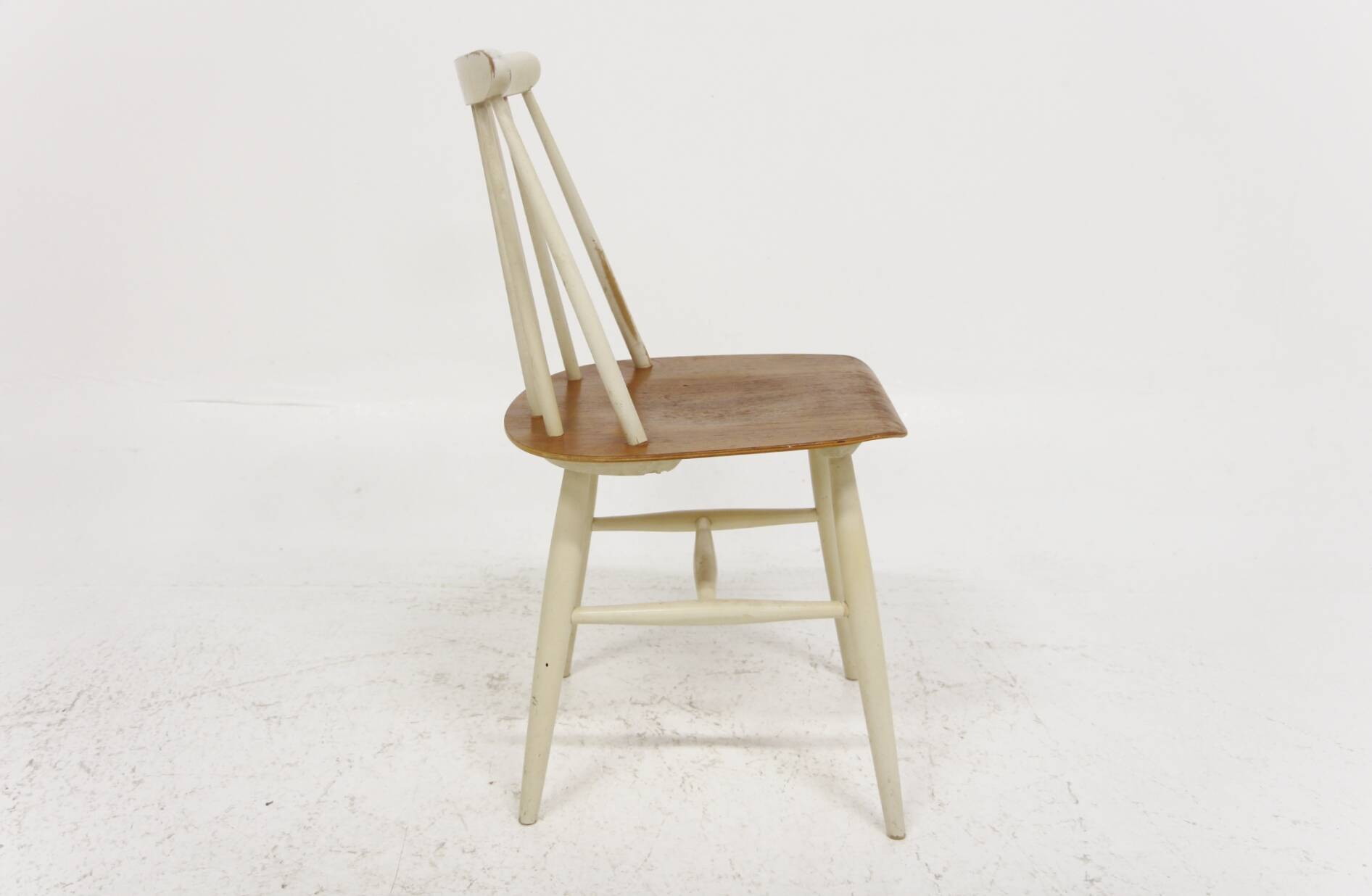 Set of 4 Scandinavian "Fanett" chairs by Ilmari Tapiovaara, Sweden, 1960