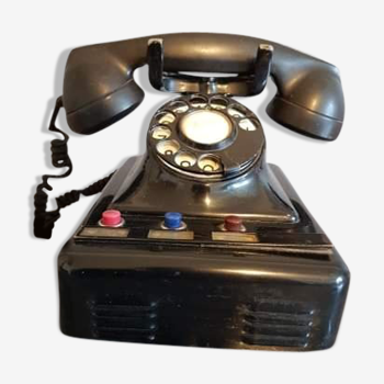 Téléphone en bakélite noire années 40