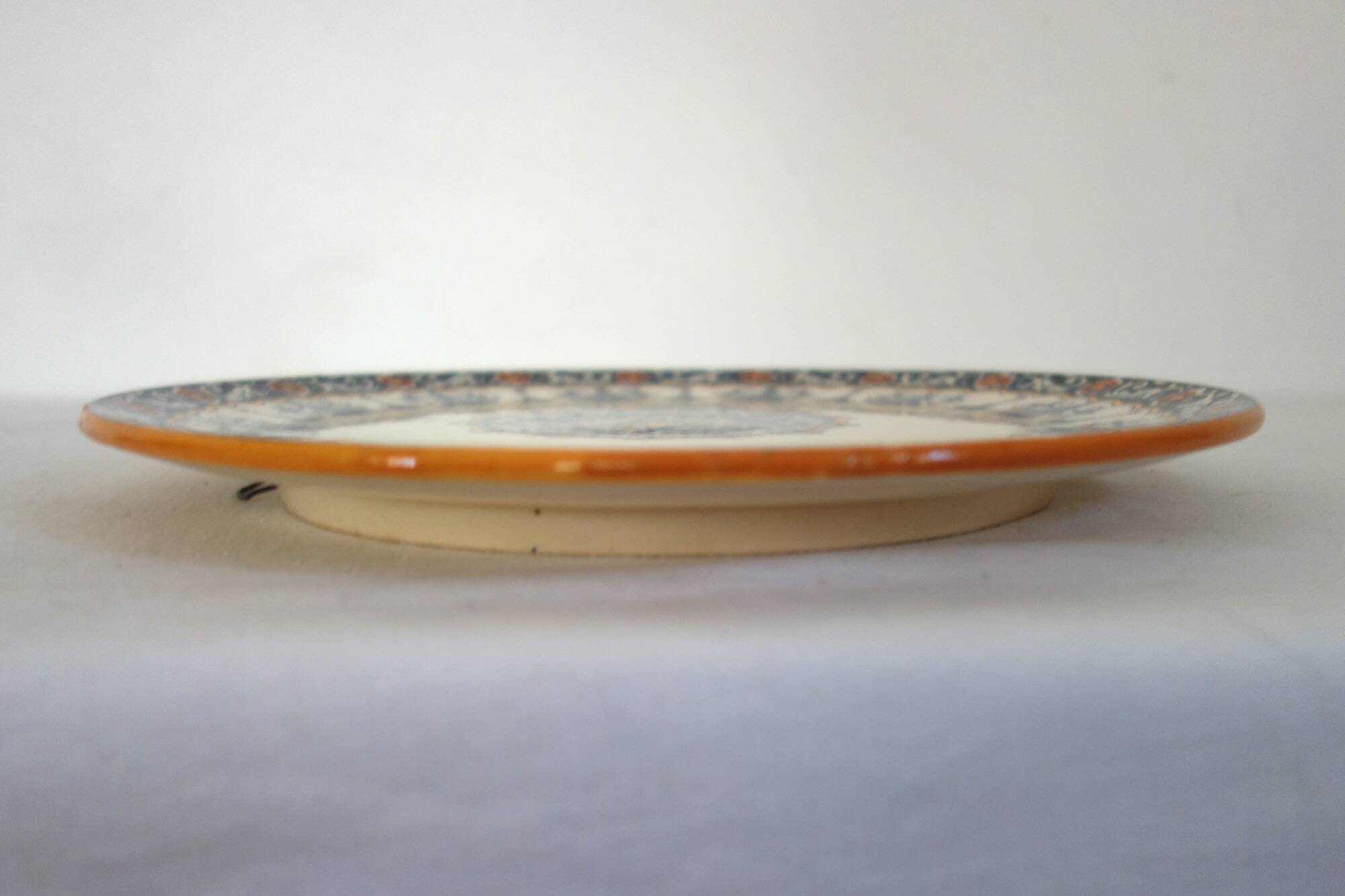 2 decorative wall plates Gien, circa 1900