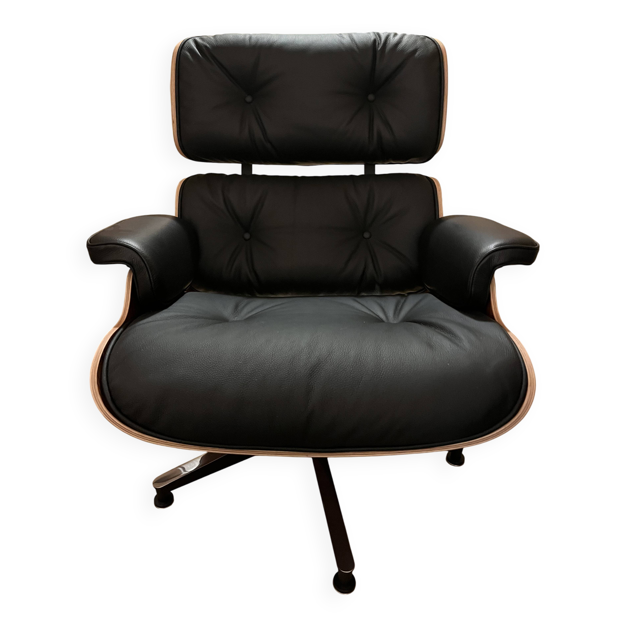 Charles Eames lounge chair
