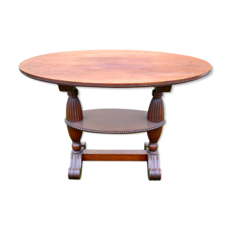 Table or Guerdon Oval in Massive Mahogany