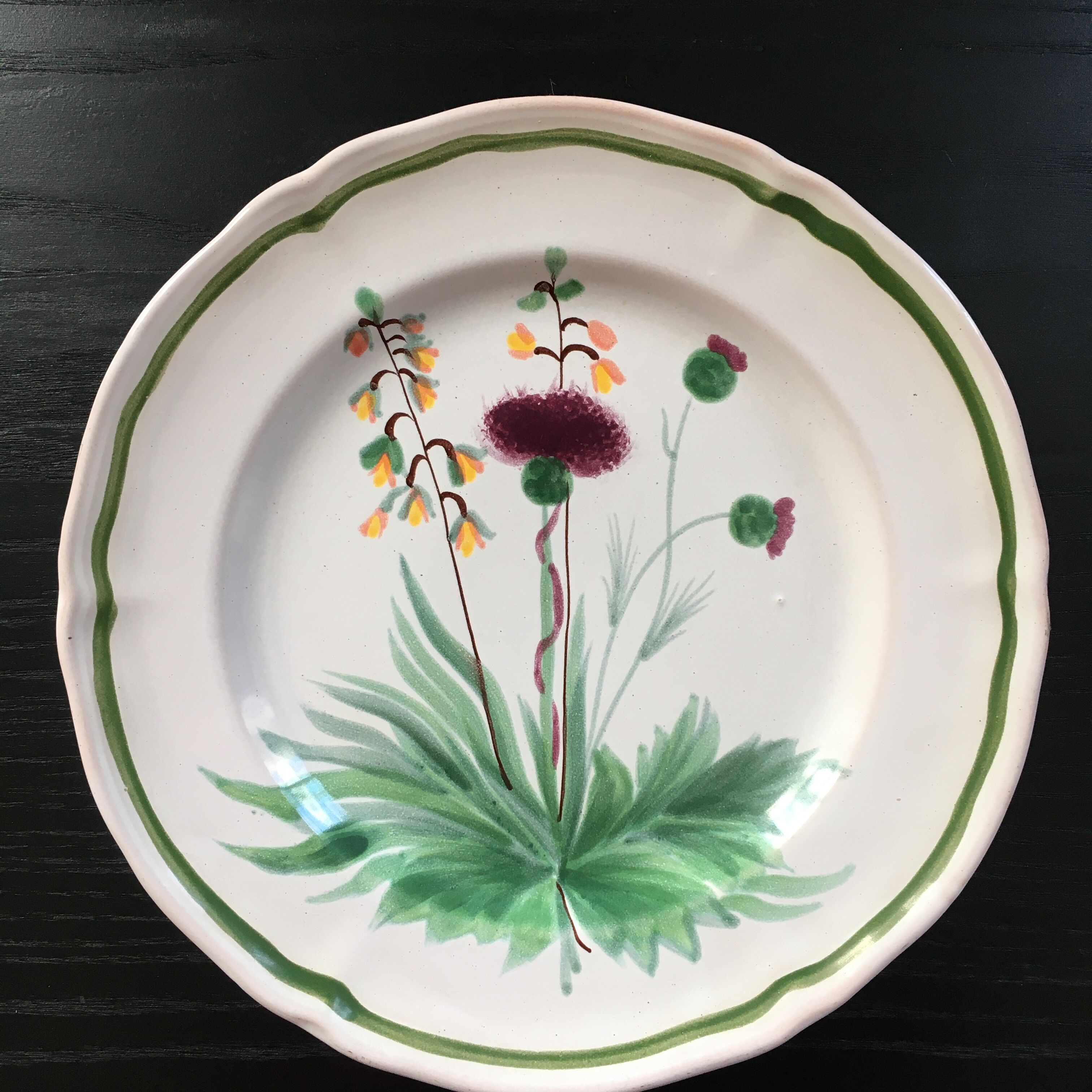 Assiette provençale décor chardons