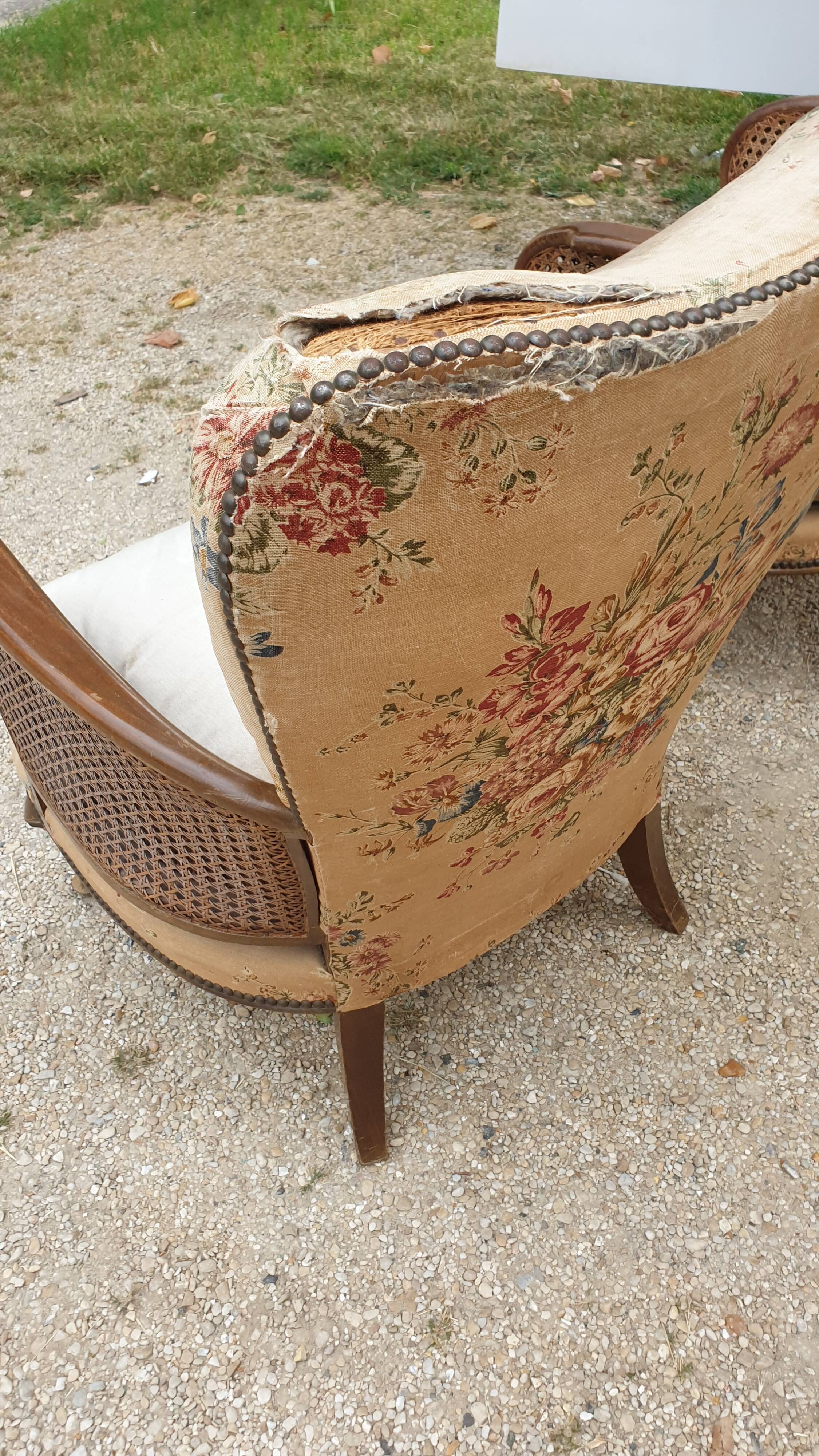 Pair of armchairs in walnut 1930