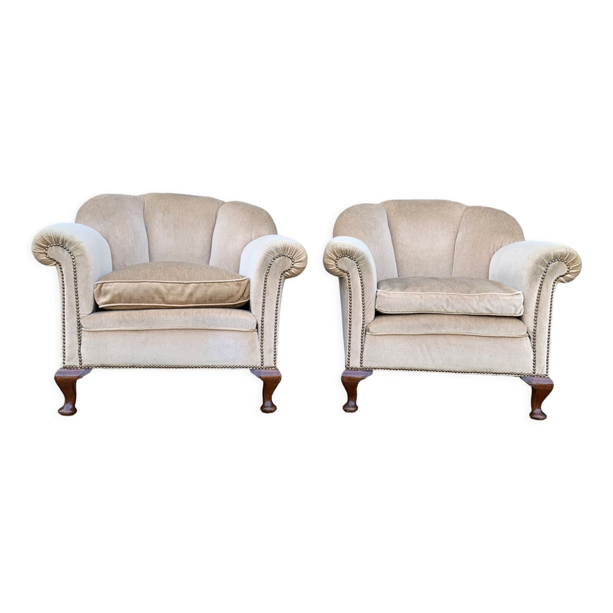 Pair of art deco shell armchairs