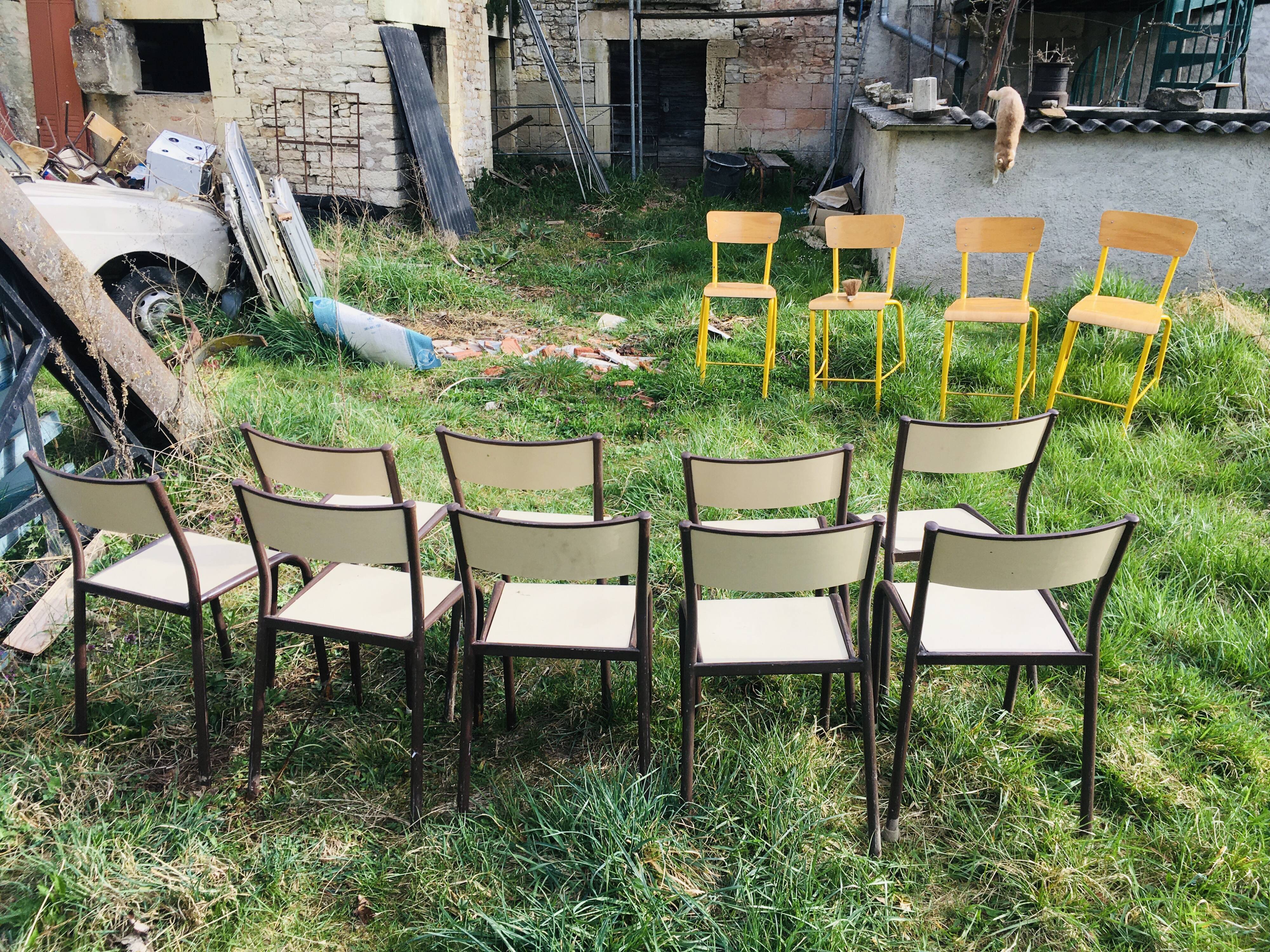 Lot de 10 chaises d'école années 70 blanc