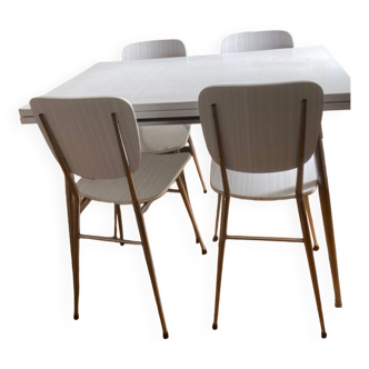 Table formica + 4 chaises