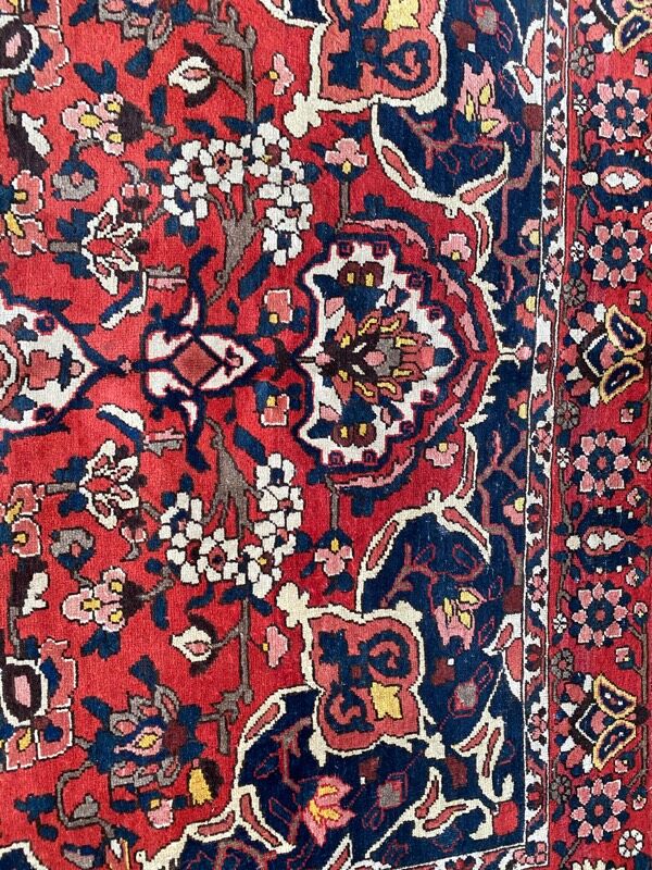 Old Persian rug Bakhtiar 210x300 cm