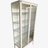 Medicine cabinet