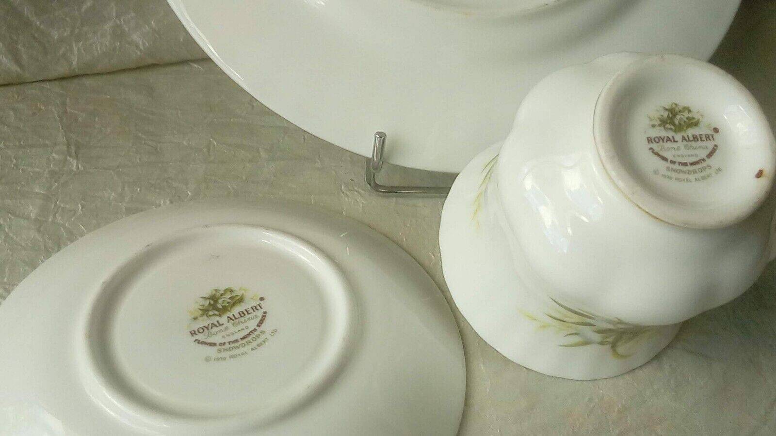 Tasse a the cafe assiette a dessert mois de janvier royal albert