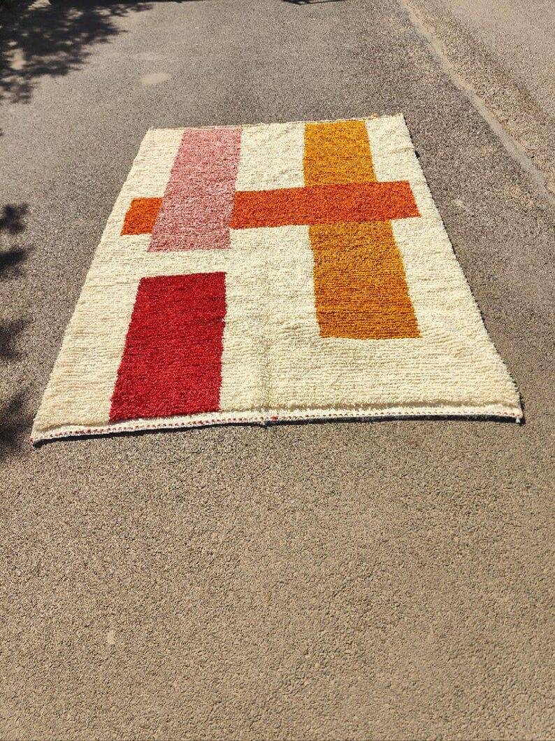 Beni Mrirt rug in pure wool, handwoven using traditional methods, size 100 x 200 cm