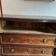 Mahogany and black marble chest of drawers, late 18th-early 19th century