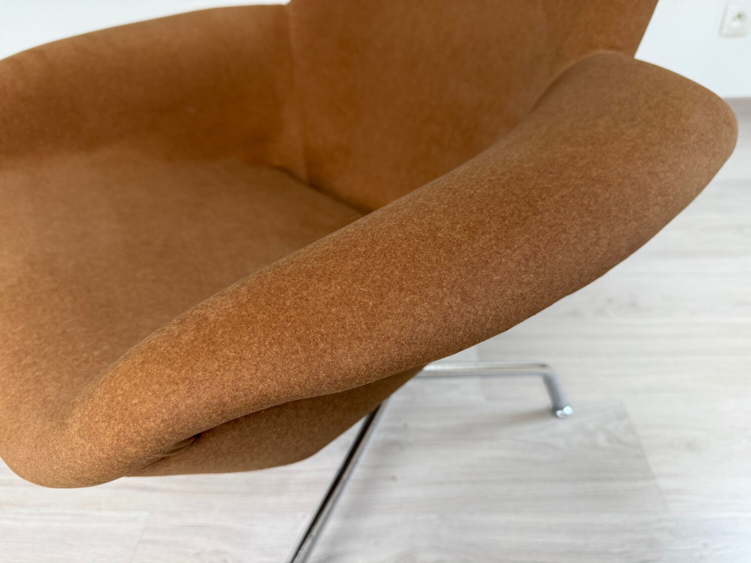 Scandinavian armchair Aulis Leinonen "Anjuska", Asko 1960