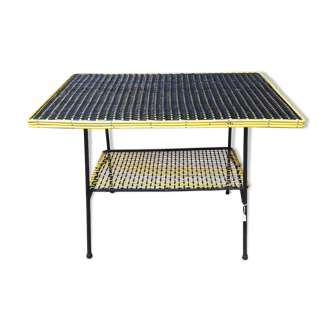 Table basse jaune et noir