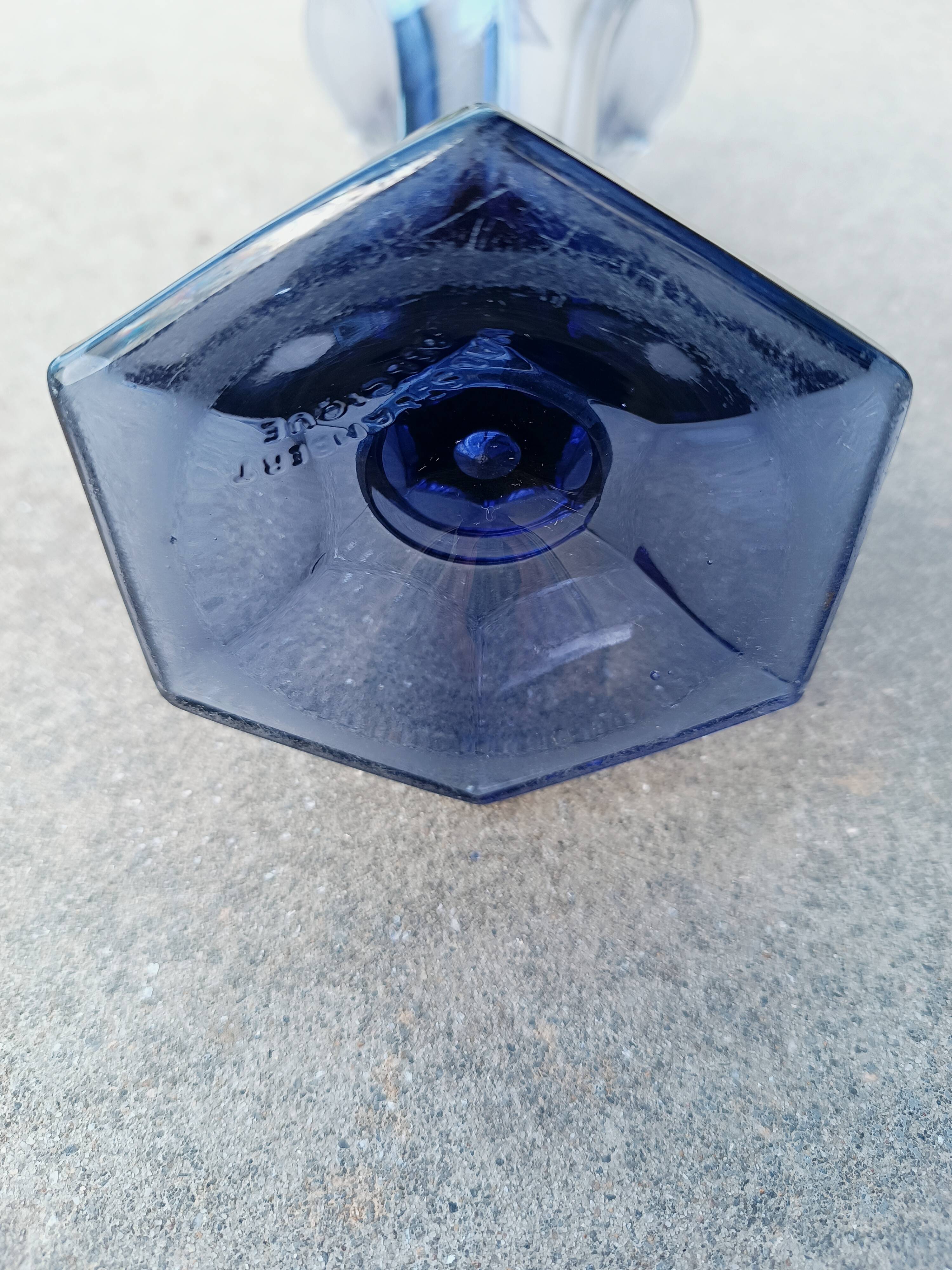 Val Saint Lambert blue art deco vase