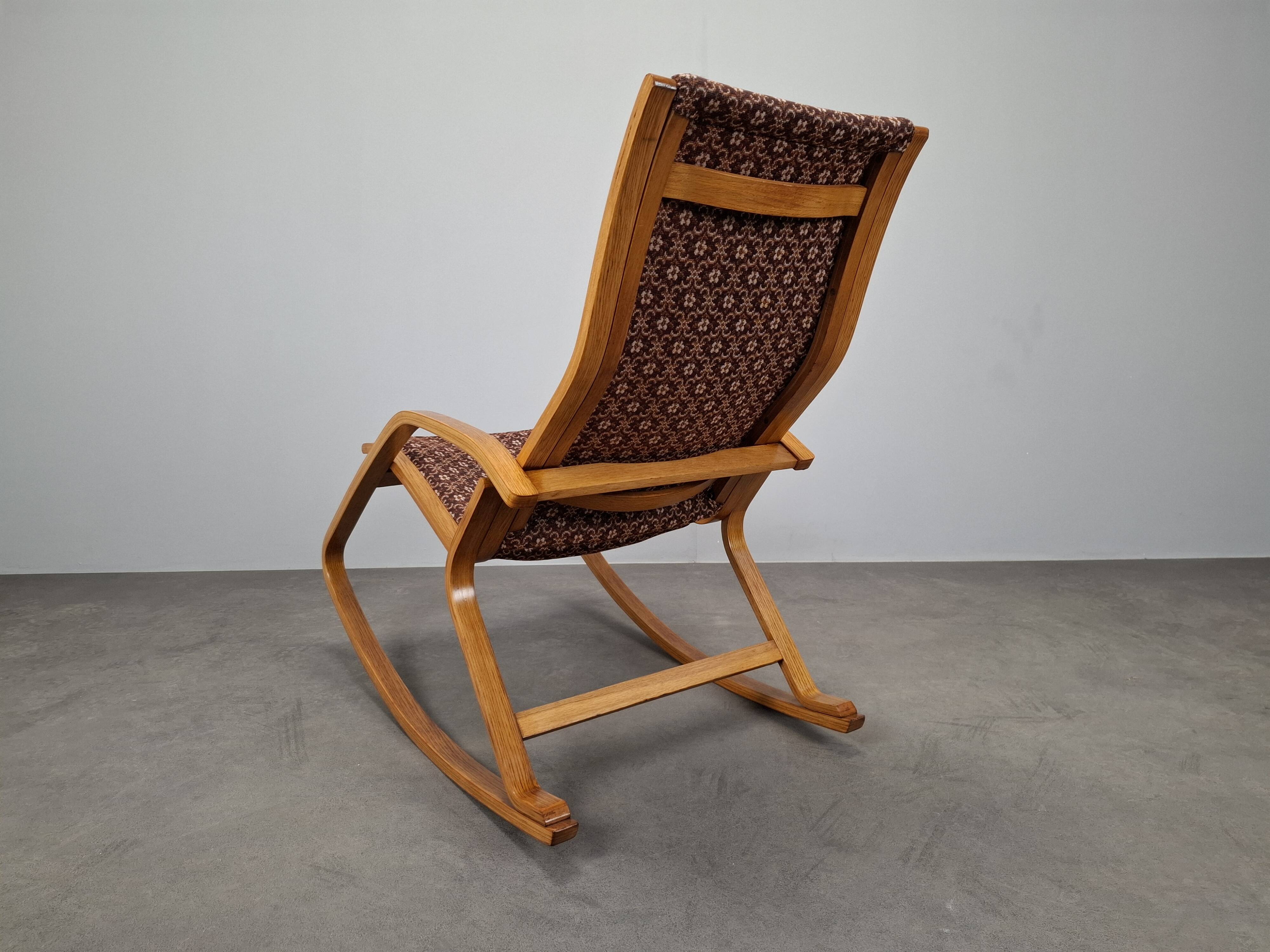 1930s Art Deco Czechoslovak Bentwood Rocking Chair with Original Upholstery