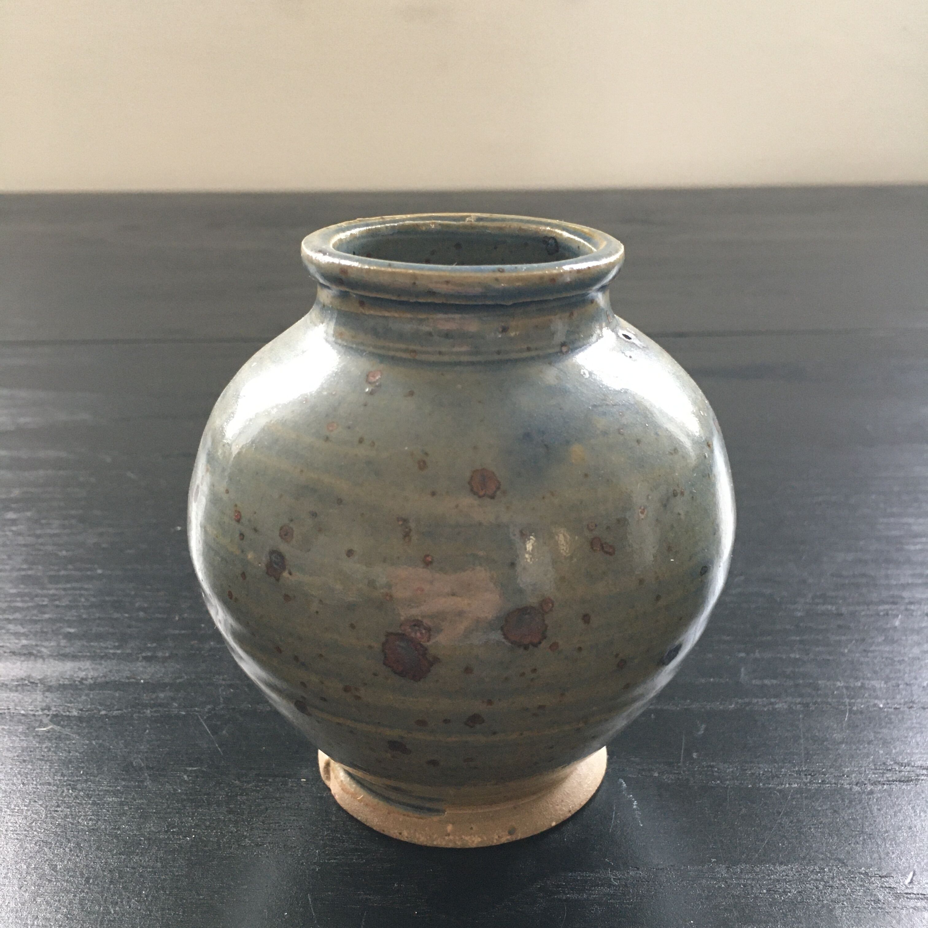 Blue grey sandstone ball vase