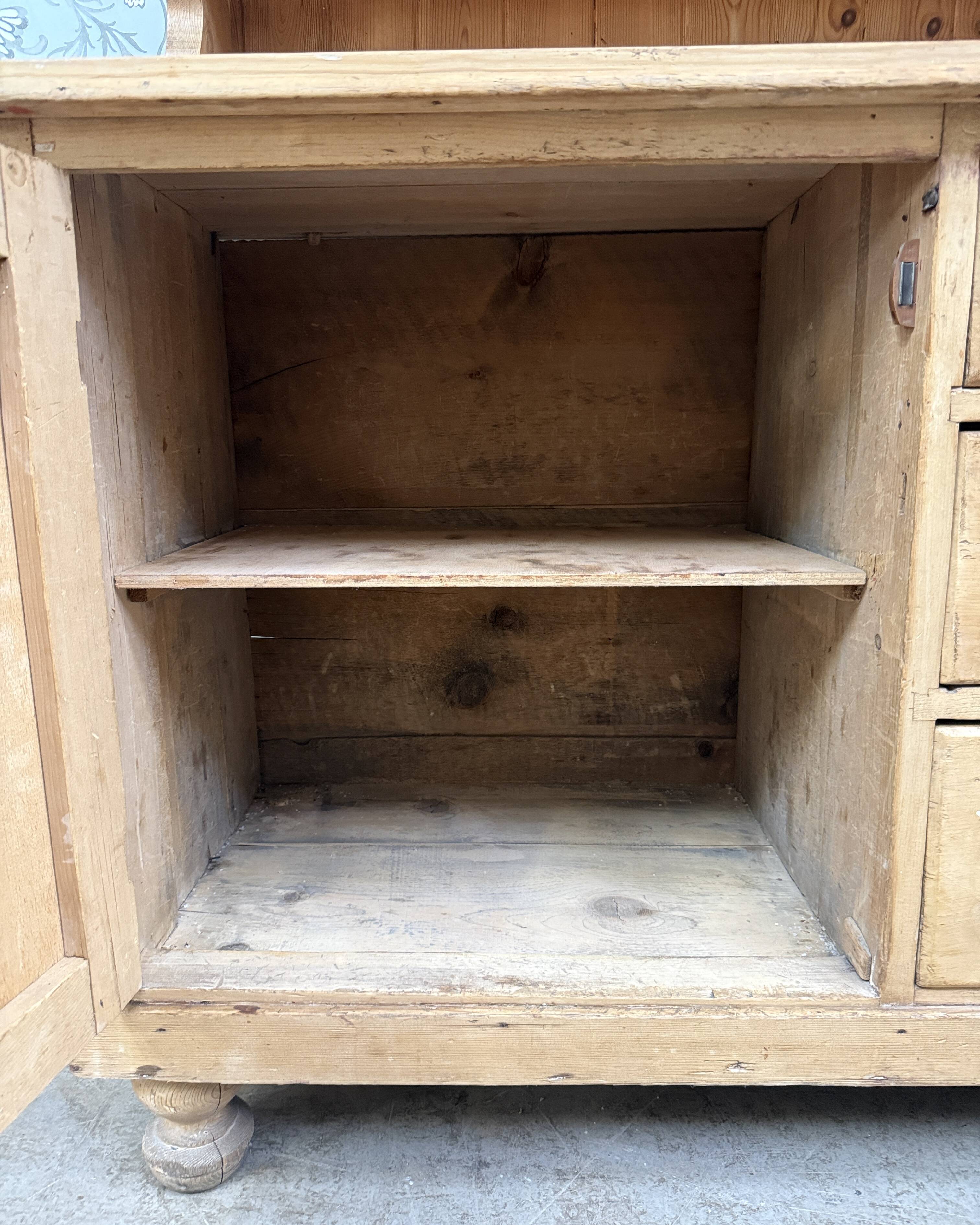 Antique English two-body buffet in solid pine (renovated)
