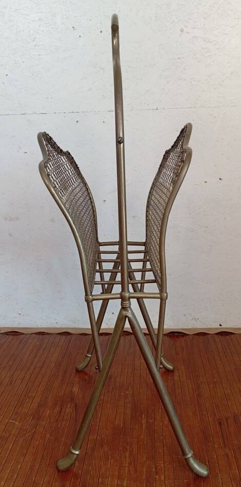 Brass magazine rack in neo-classical style, 20th century.