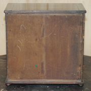 Restored Georgian Sheraton cabinet, circa 1820.