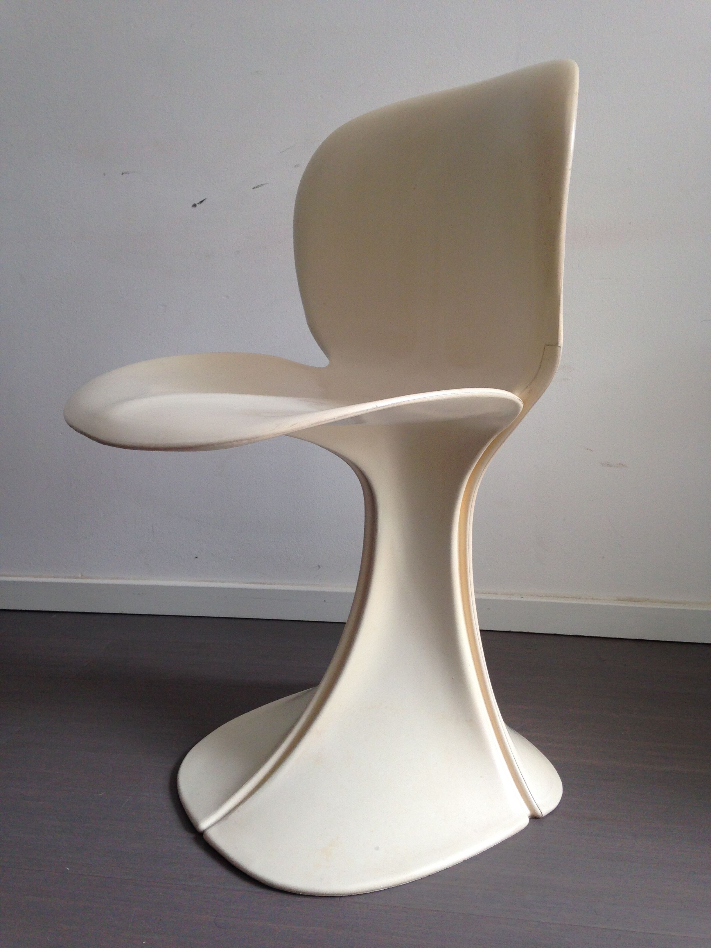 Pierre Paulin 8810 flower chair for Boro Belgium 1973