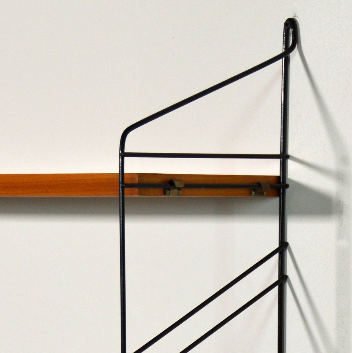String shelf by Nisse Strinning 1960s