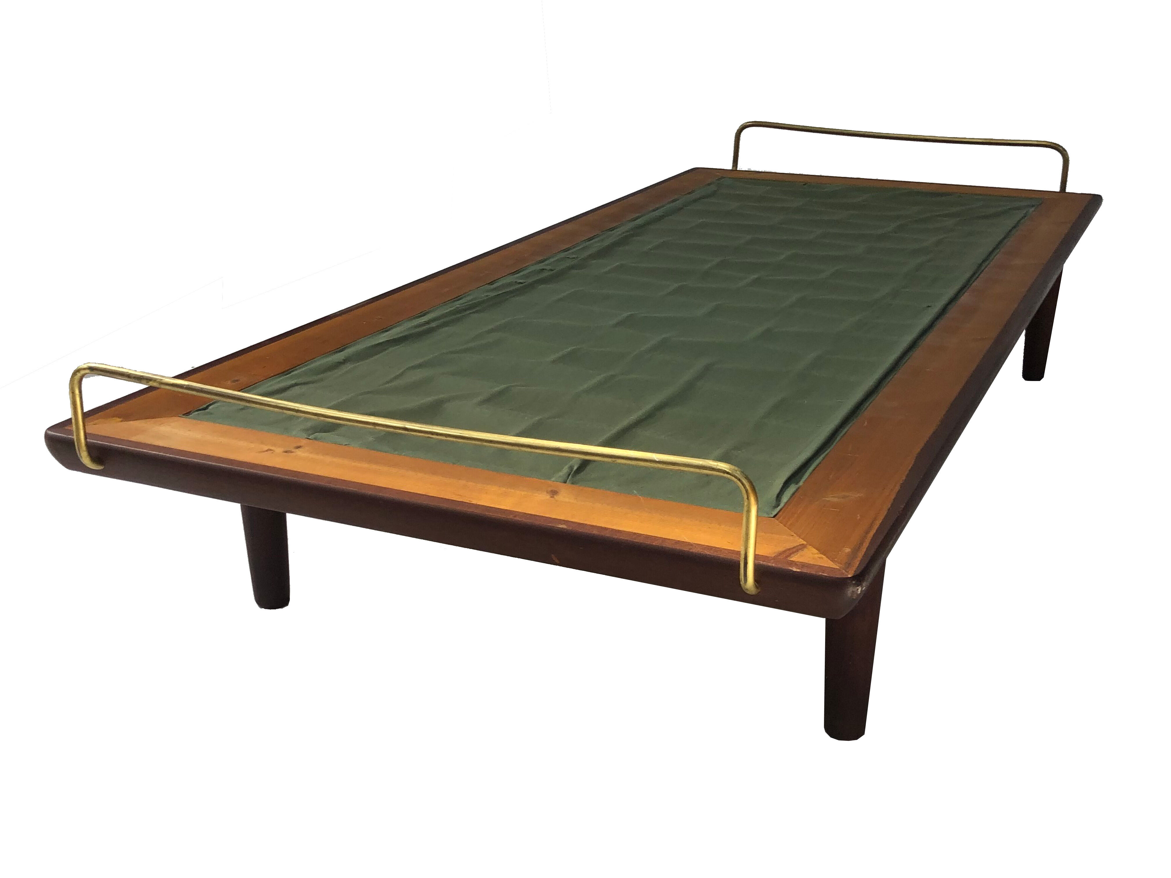 Hans Wegner GE19 daybed