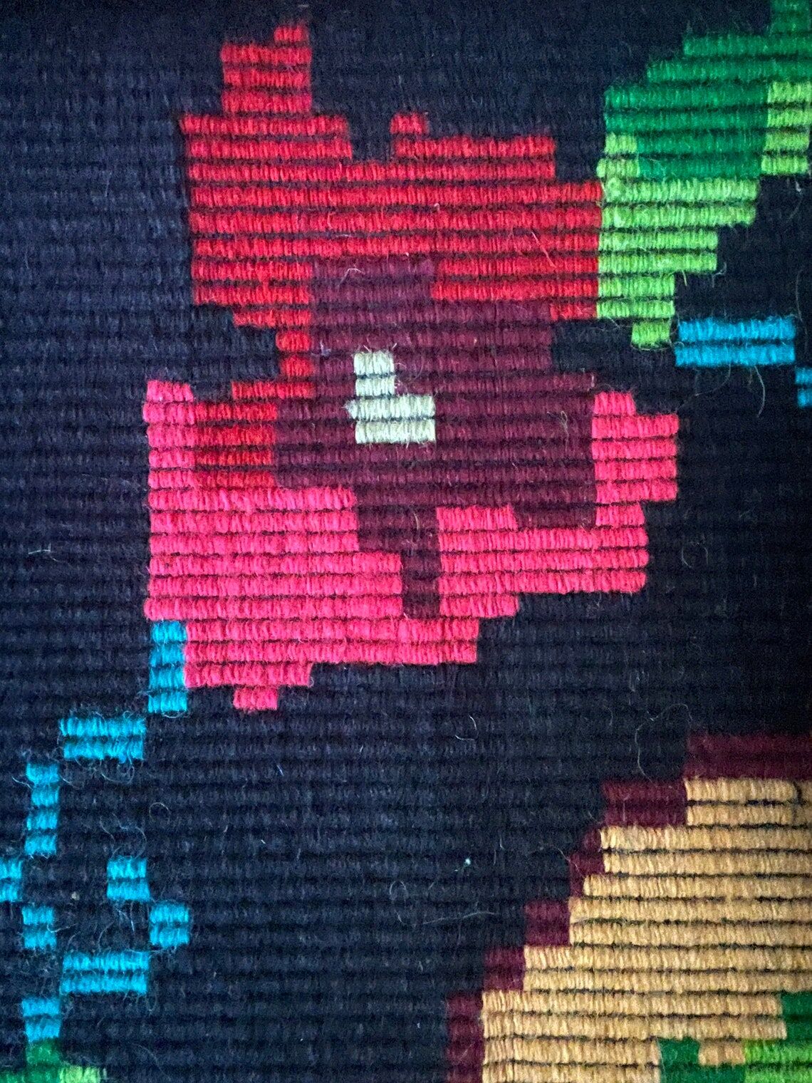 Hand-woven wool carpet black background with large roses 214x158cm