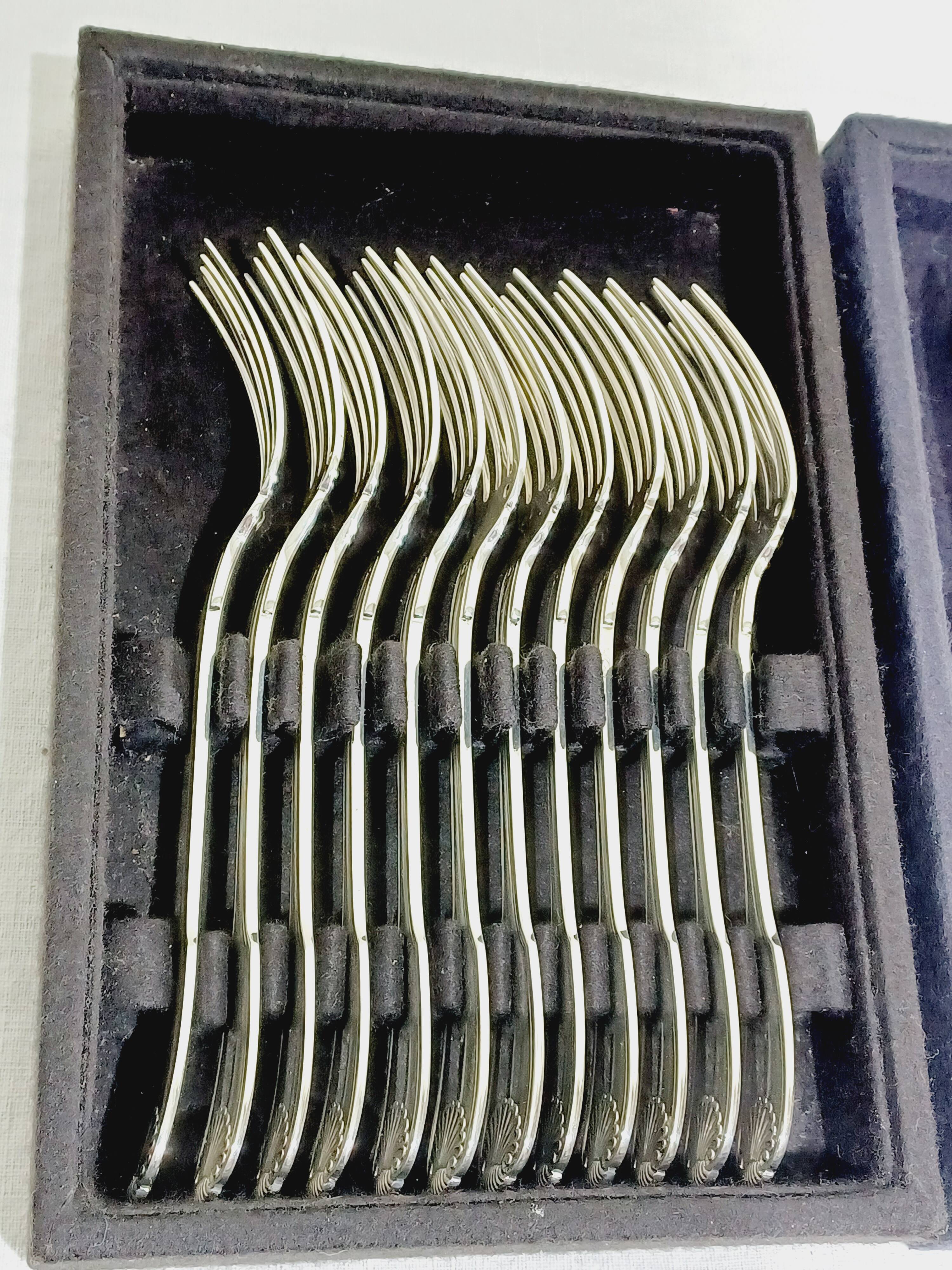 Christofle – 12-piece solid silver fish cutlery set, Vendôme model