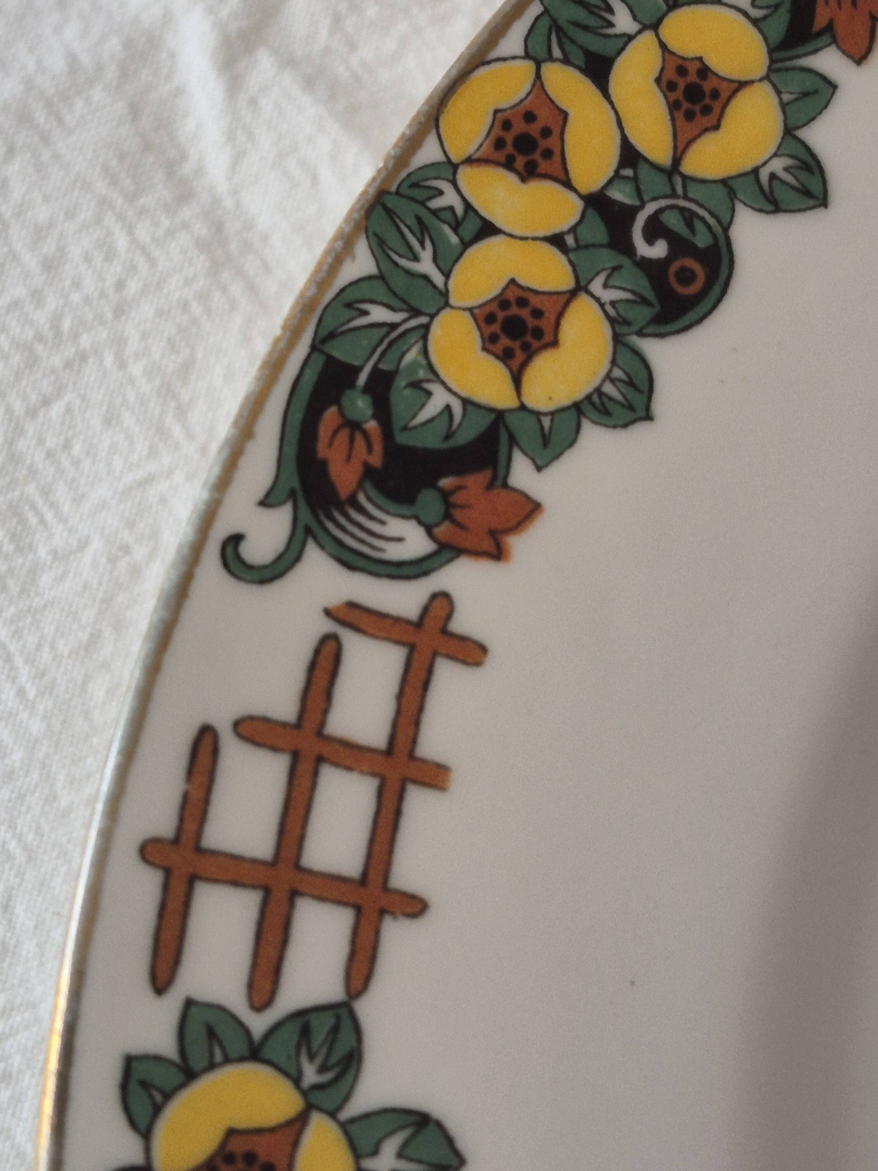 Dish on Pedestal Art Deco, Limoges porcelain, André François, A569