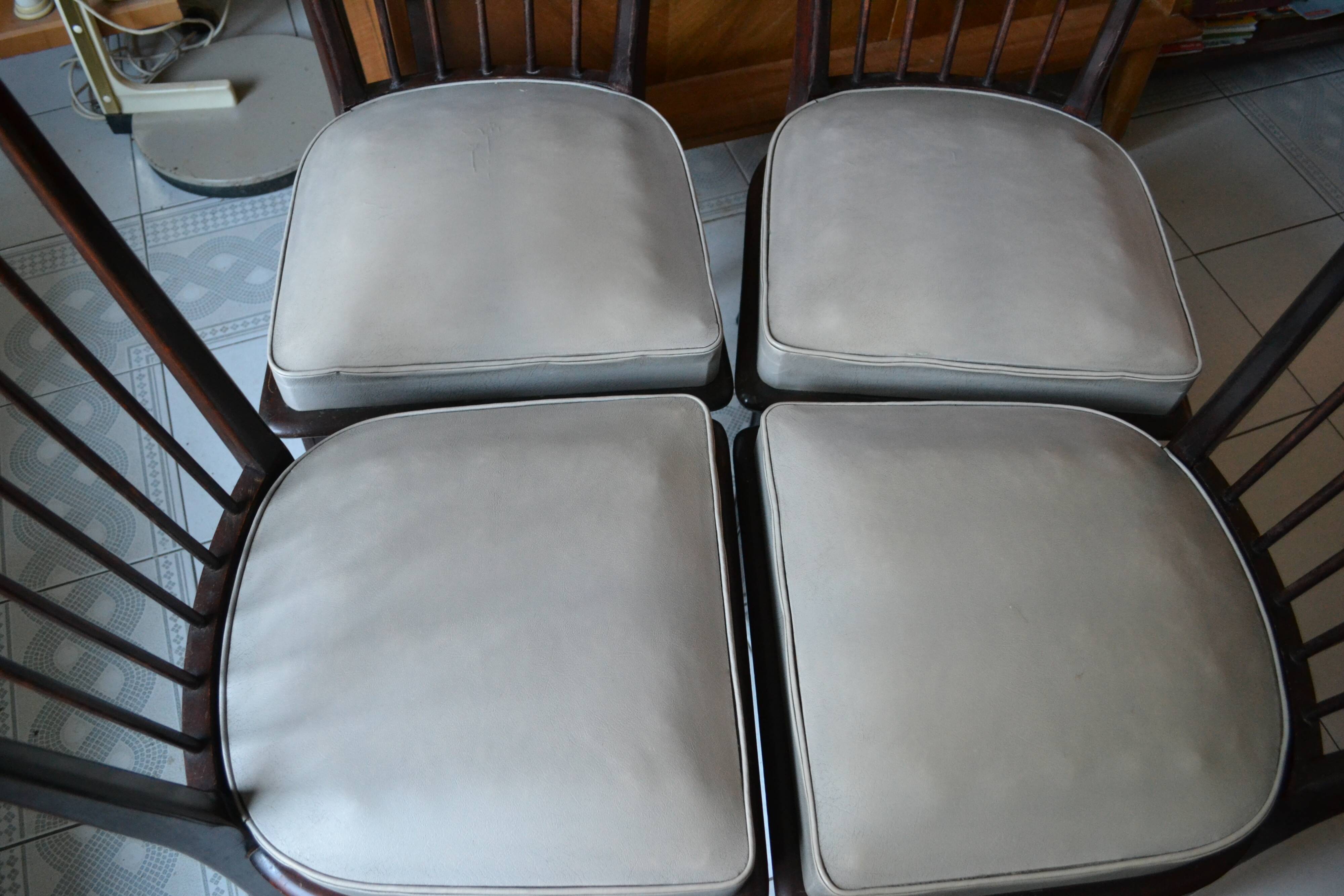 4 chairs Charles Ramos 60s solid beech