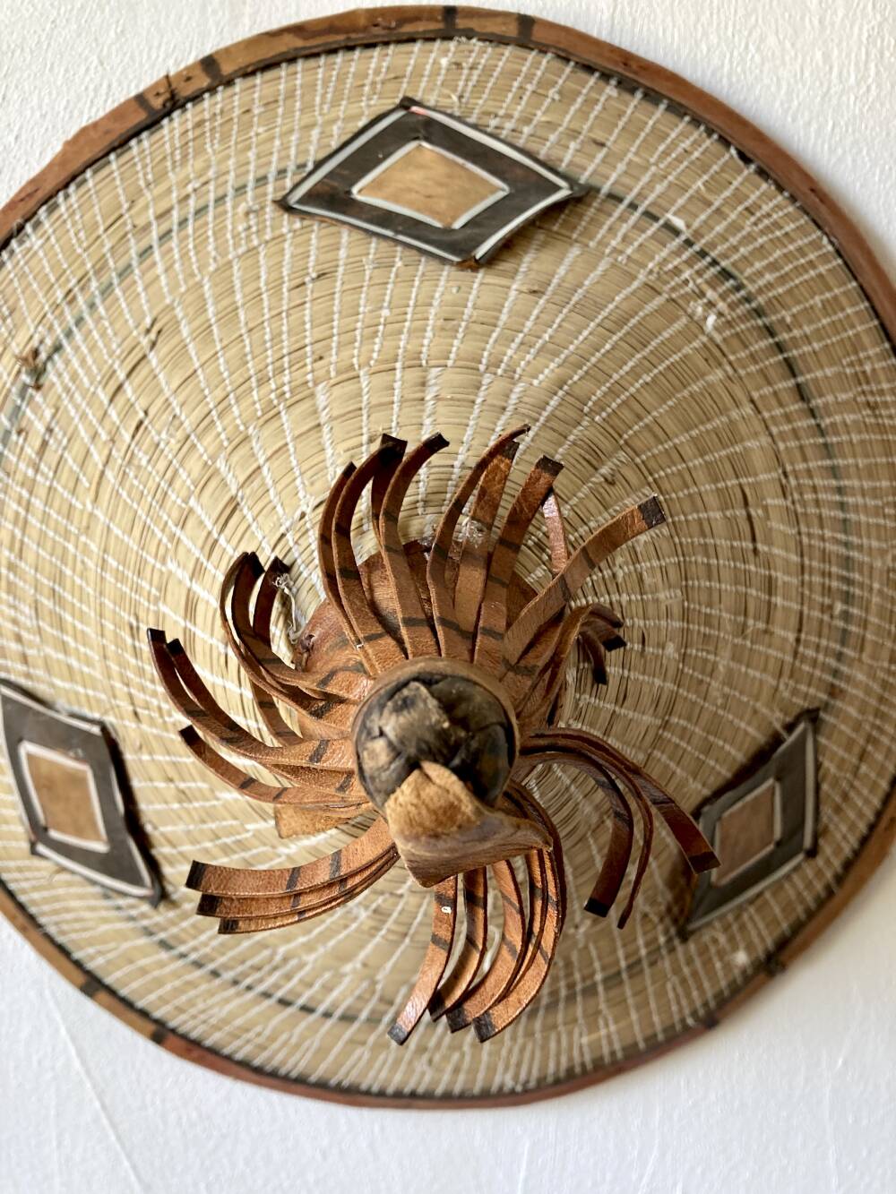 Duo de chapeaux traditionnels Peuls (Tingandé), Afrique de l'Ouest