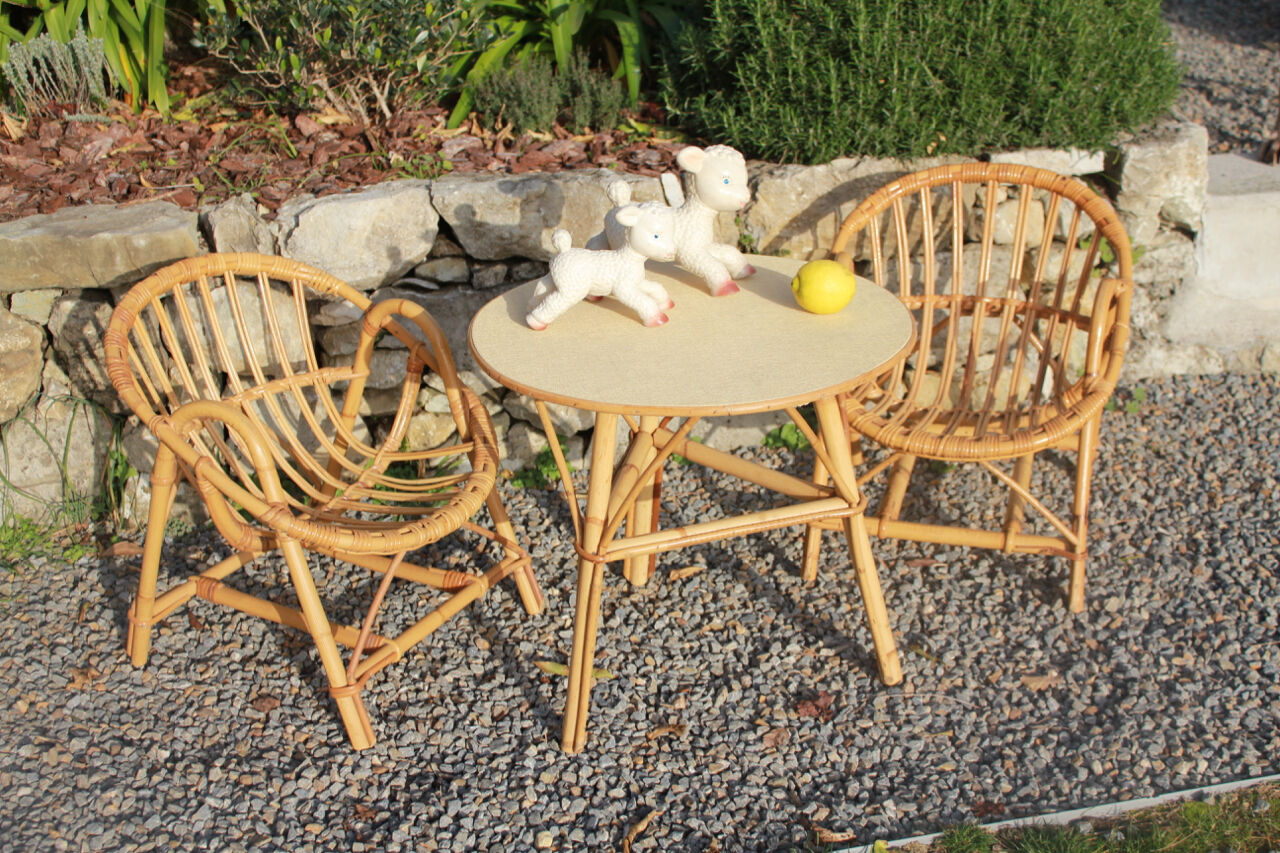 Vintage set for children in rattan
